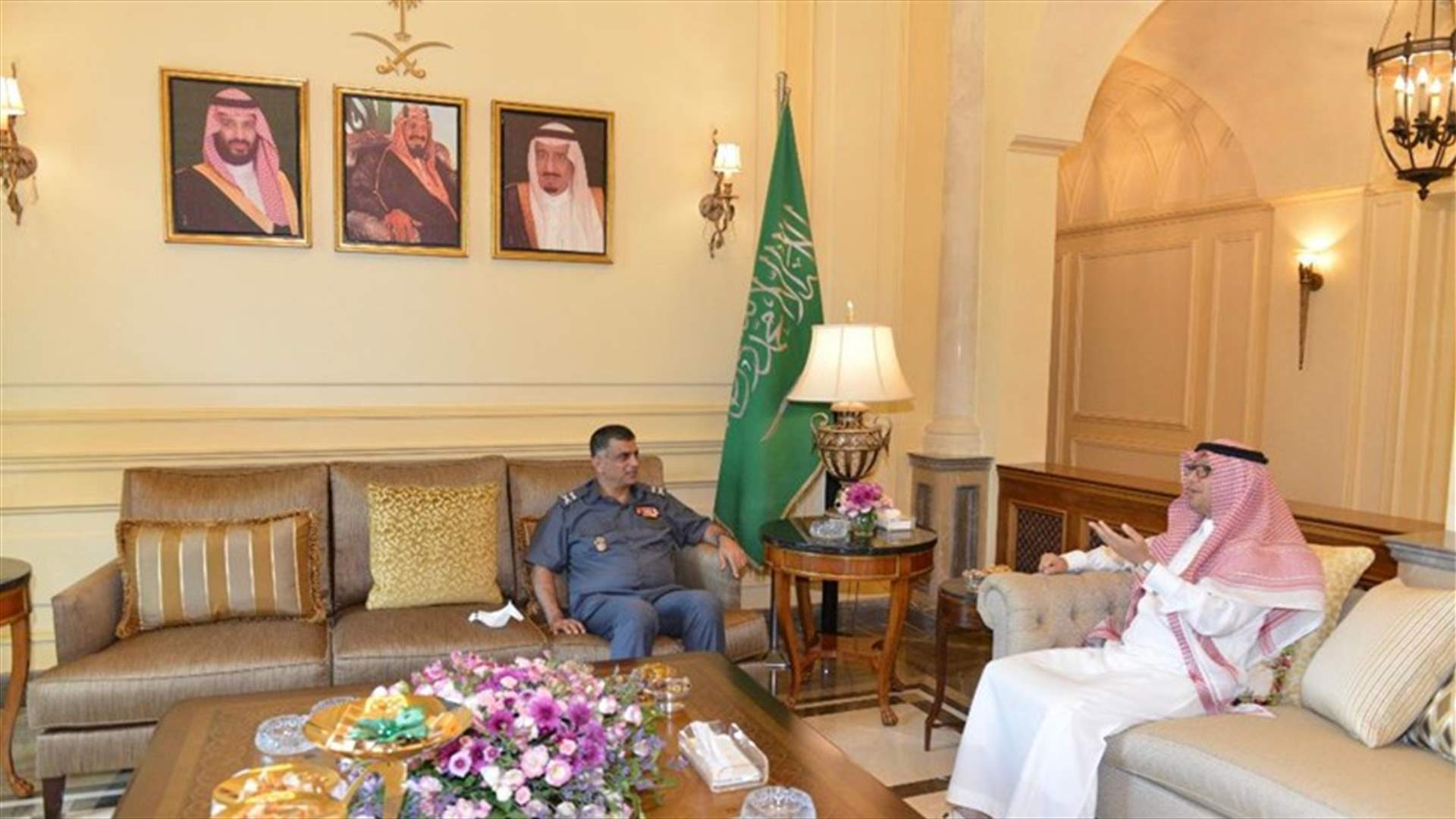 البخاري التقى اللواء عثمان والبحث تناول المستجدات العامة