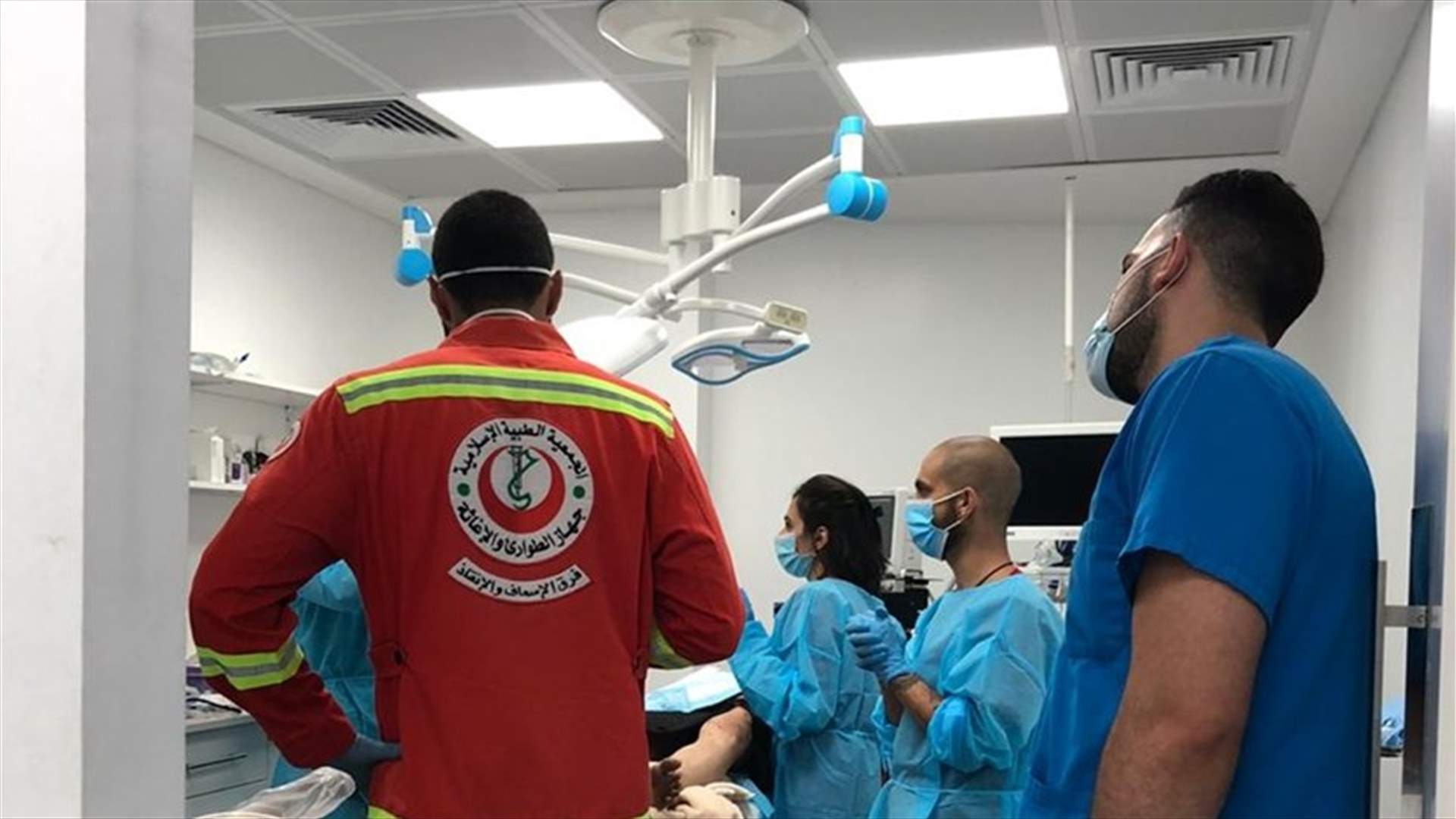العيادات البيطرية تأهّبت ايضا لاستقبال جرحى انفجار مرفأ بيروت... "ساعدونا بأي طريقة" (صور)