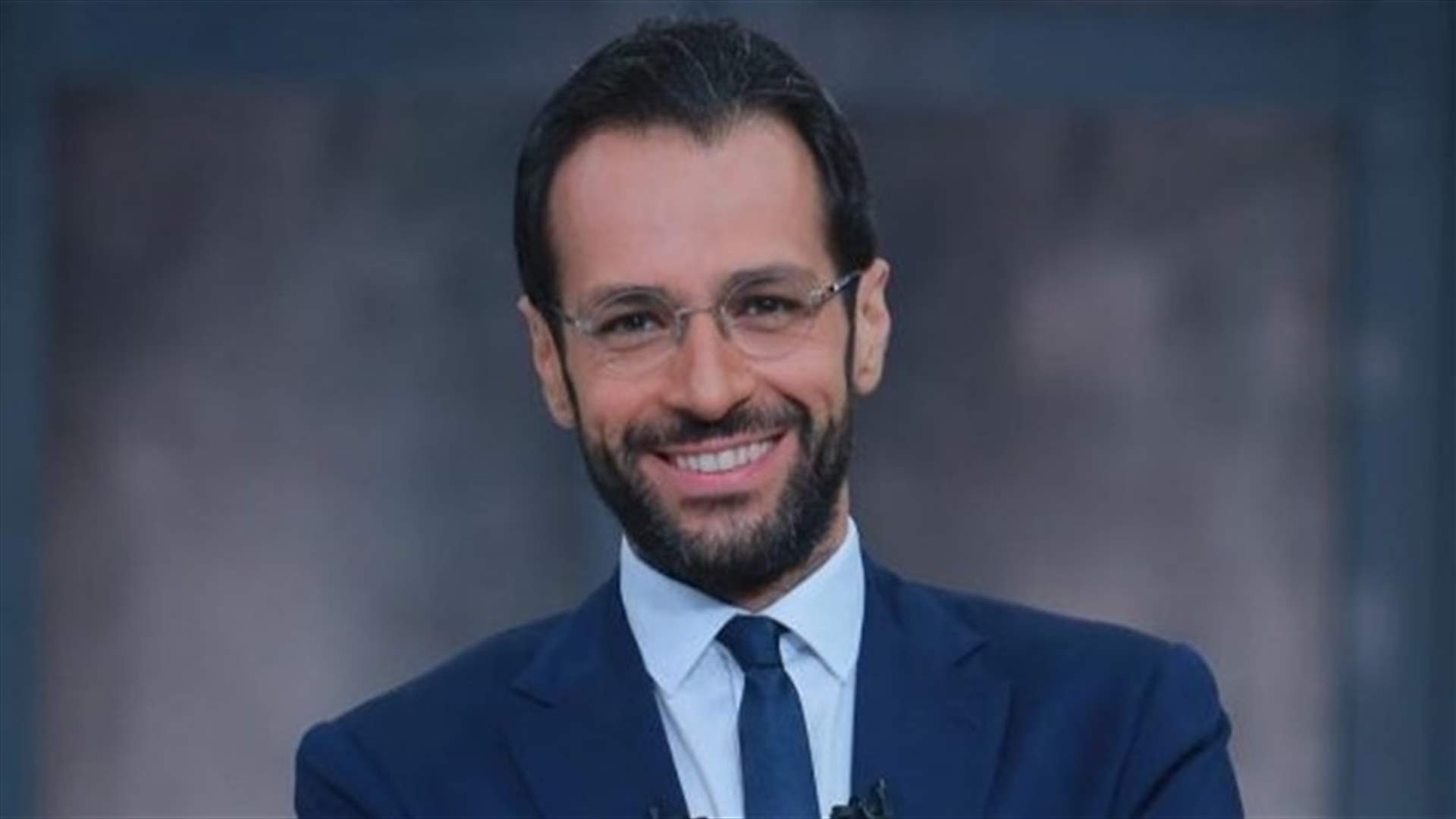 الدماء تسيل من وجه مالك مكتبي: في تلك الثواني لا تفكر سوى بالموت