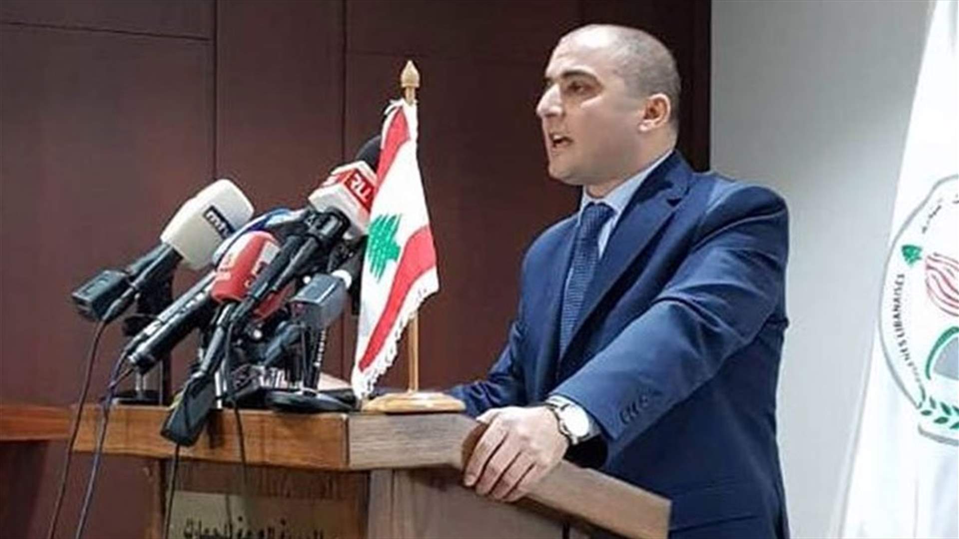 القاضي الخوري يتابع التحقيق مع المدير العام للجمارك