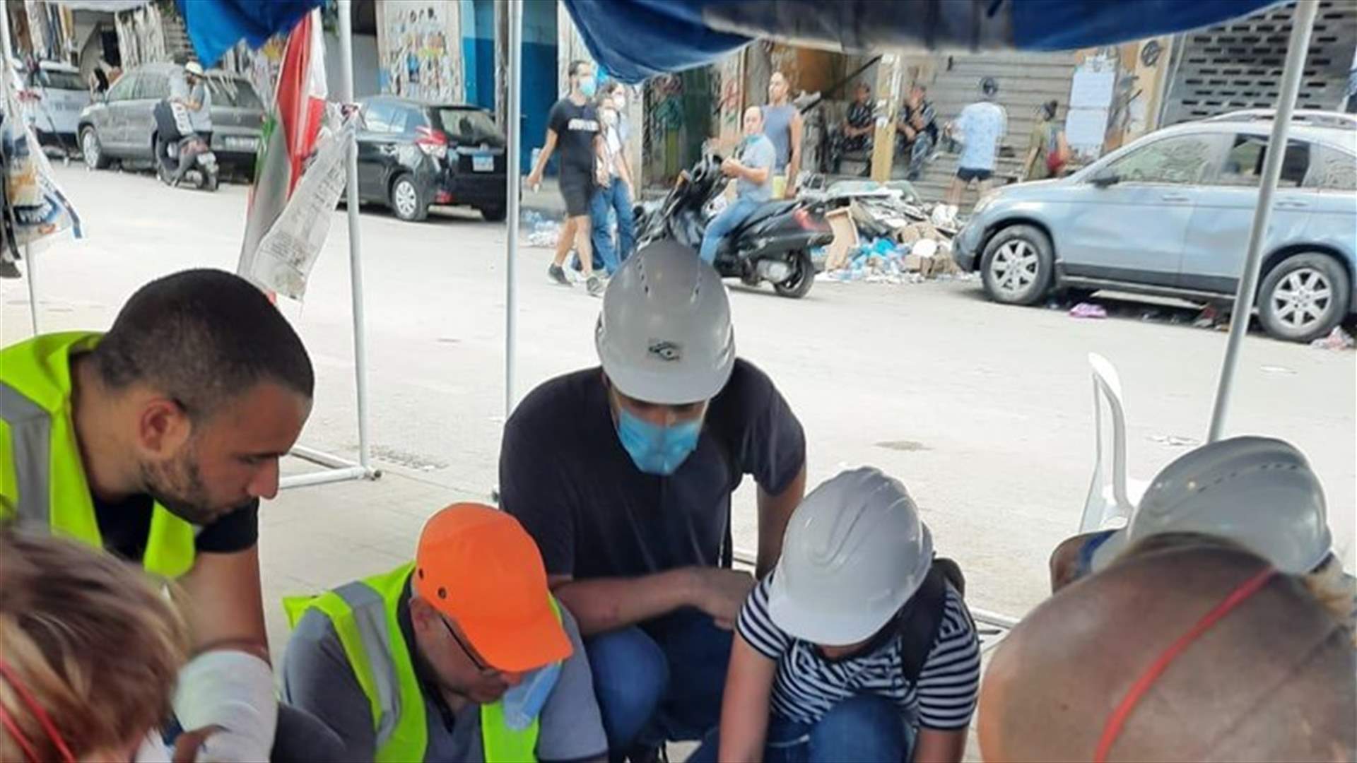 الكشف على مباني مار مخايل المتضررة باشراف المحافظ عبود