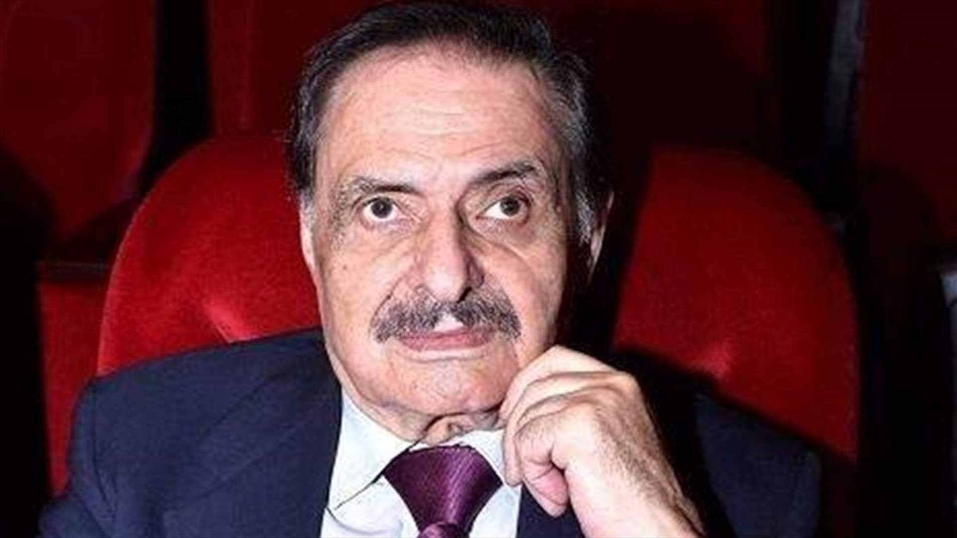 بعد بلبلة وجود أنطوان كرباج في دار للمسنين.. منى طايع تكشف مرضه والنجوم يتفاعلون