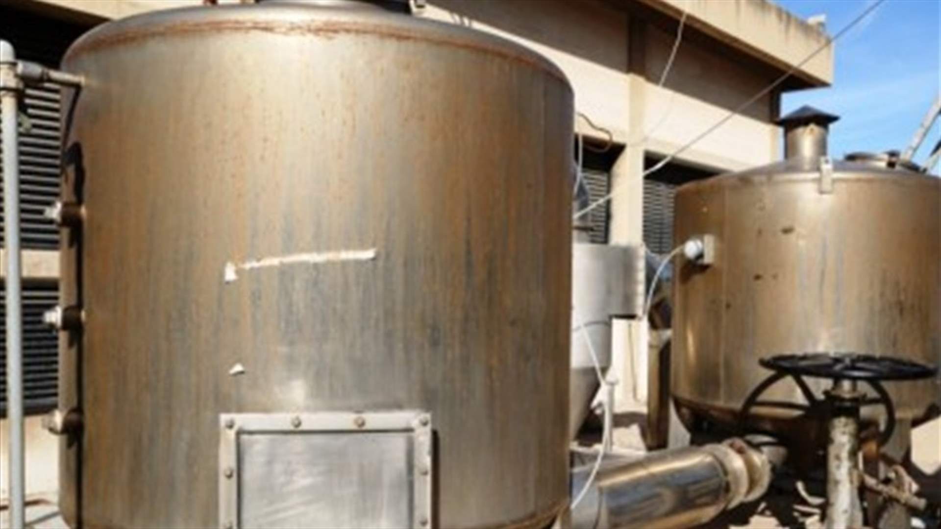 اقفال محطة لمعالجة وتكرير وتوزيع المياه في صيدا وضبط 156 دزينة معجنات فاسدة