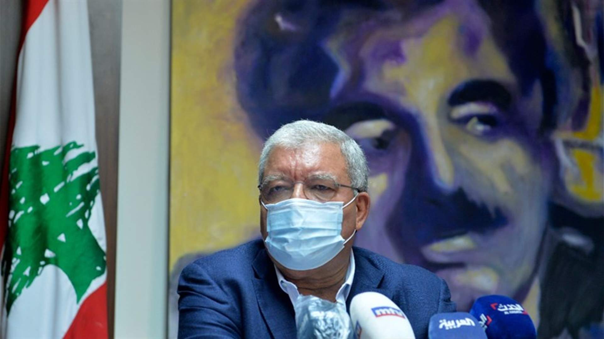 المشنوق: إسرائيل فجّرت مرفأ بيروت... ولبنان محتلّ سياسياً