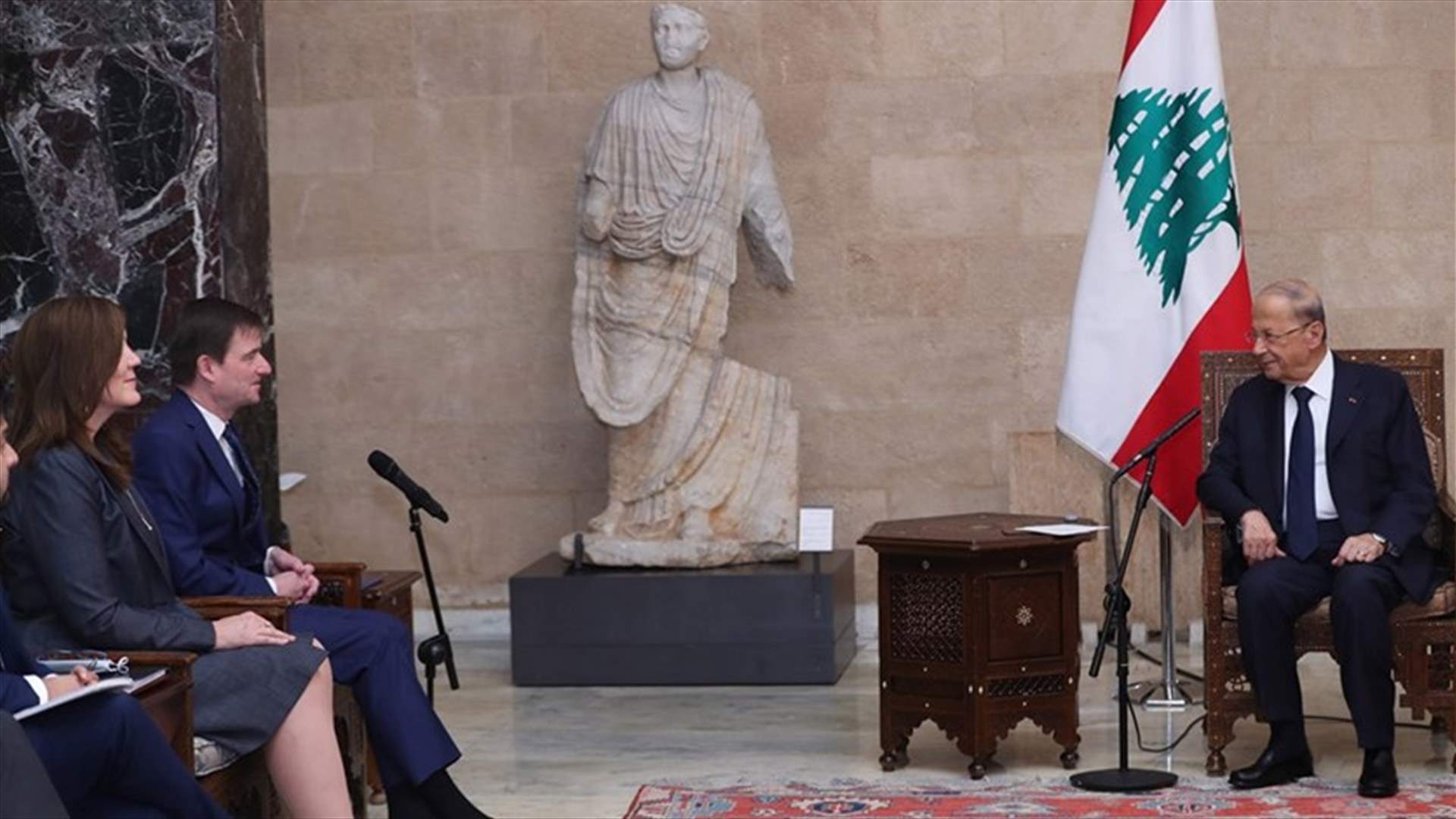 أجواء لقاء الرئيس عون وهيل في قصر بعبدا...