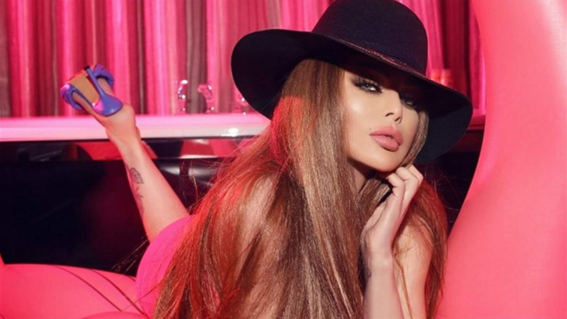الجمهور يصف هيفاء وهبي بـ "وجه الأمل"... صورة مختلفة عن كلّ سابقاتها!