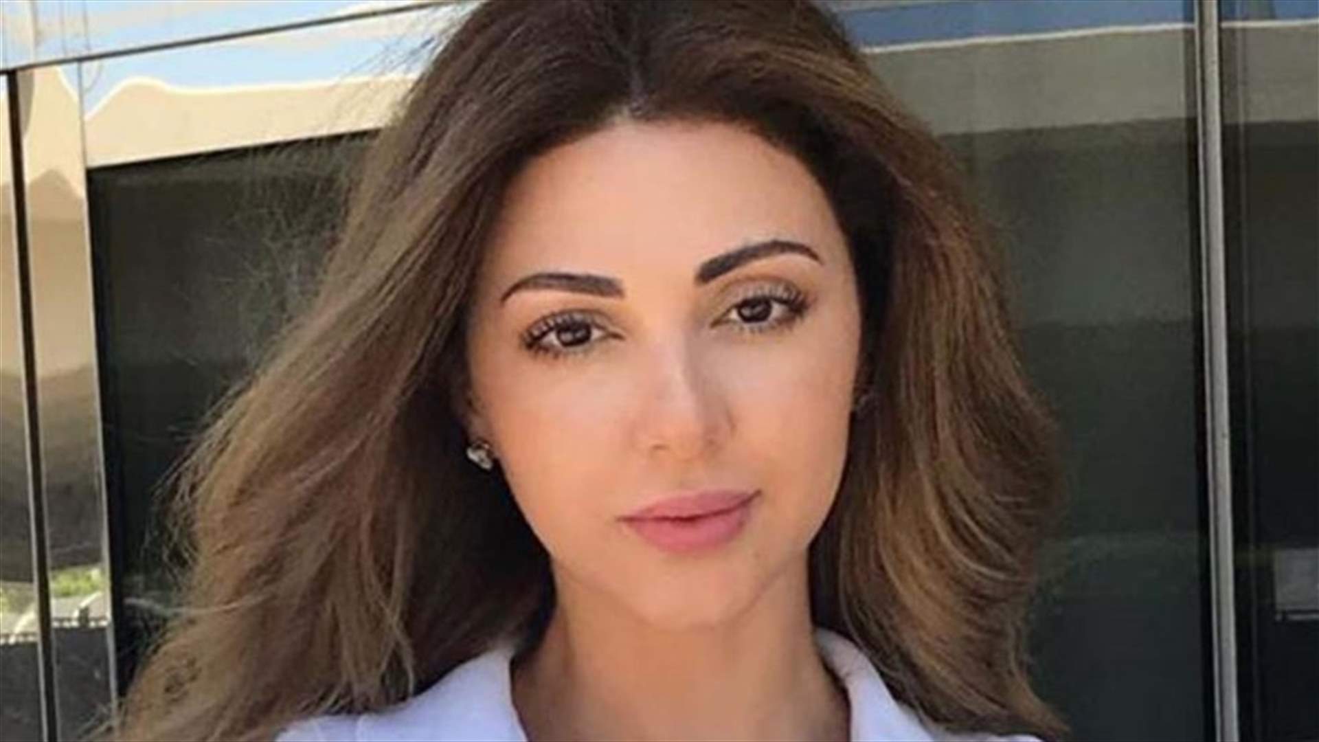 ميريام فارس رداً على أحد معجبيها: "لأول مرة بحس حالي ضعيفة ومكسورة"