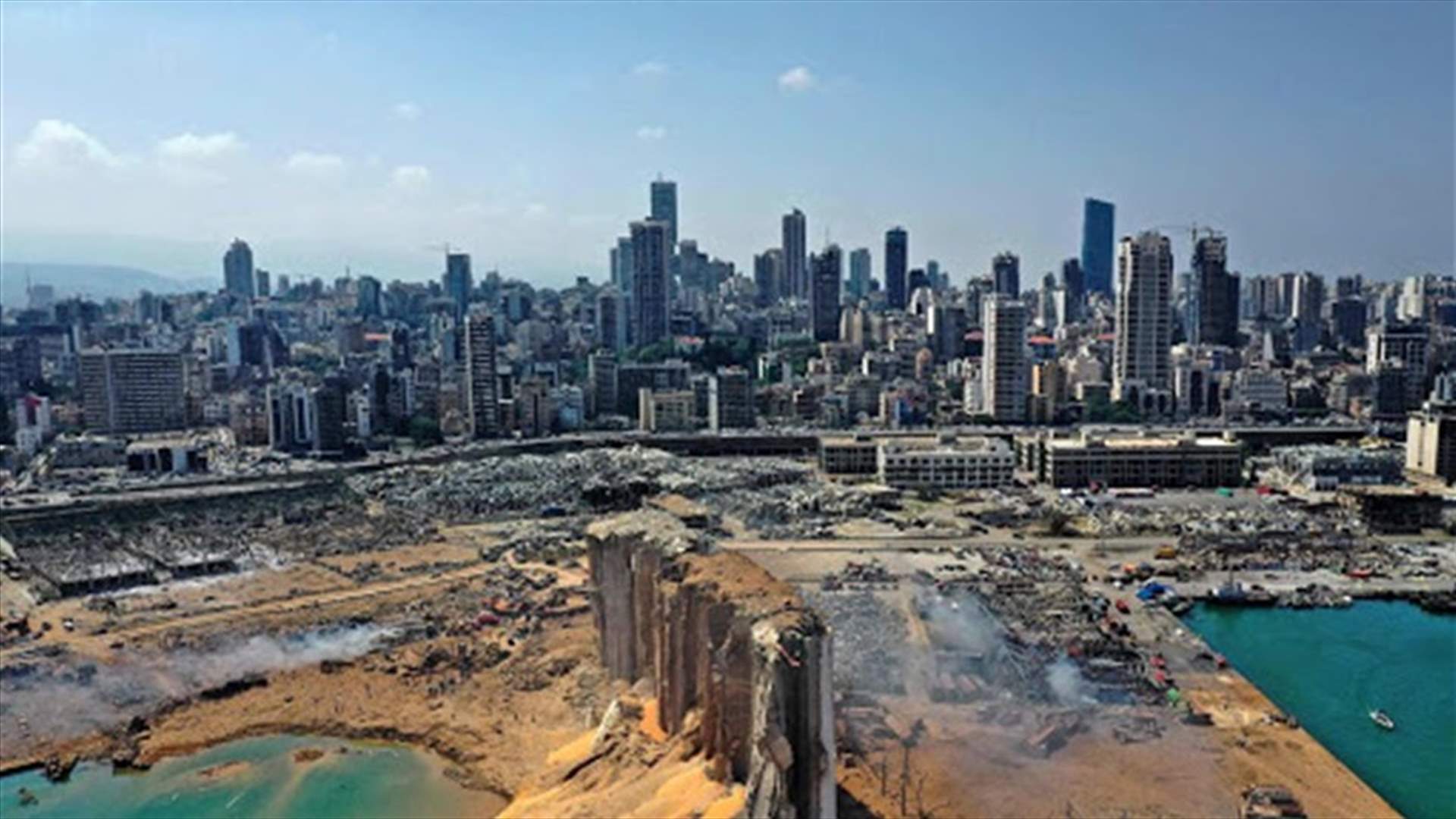 إزالة ثمانية آلاف طن من الاسمنت والفولاذ من مرفأ بيروت خلال أربعة أيام