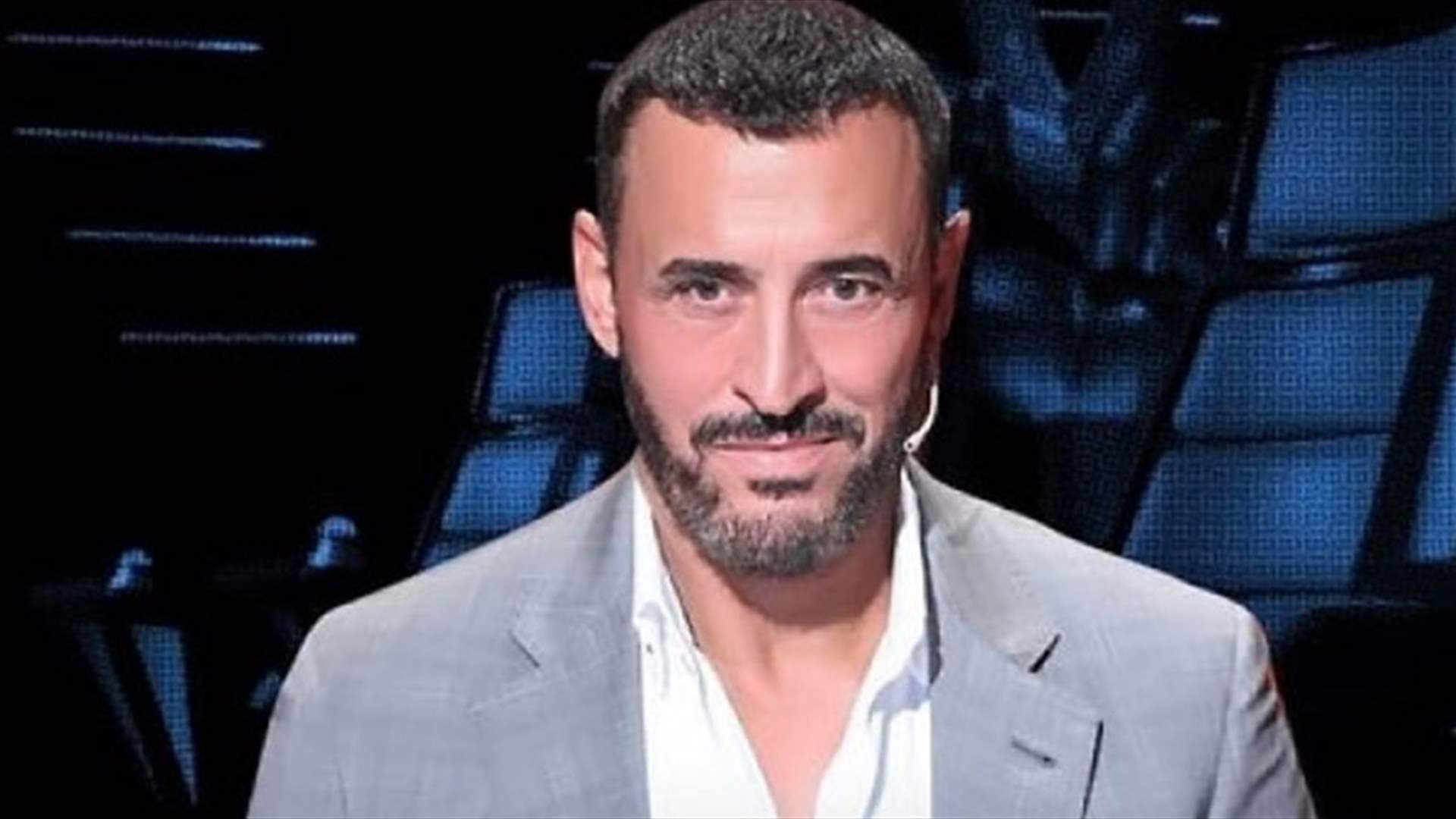 ناشطون يتّهمون كاظم الساهر بـ "التحرّش" بمعجباته بسبب رسائل على إنستغرام!