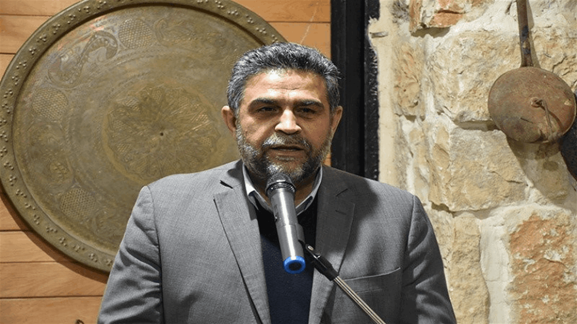 رؤساء بلديات جبل عامل يتفقدون المناطق التي اعتدت عليها اسرائيل