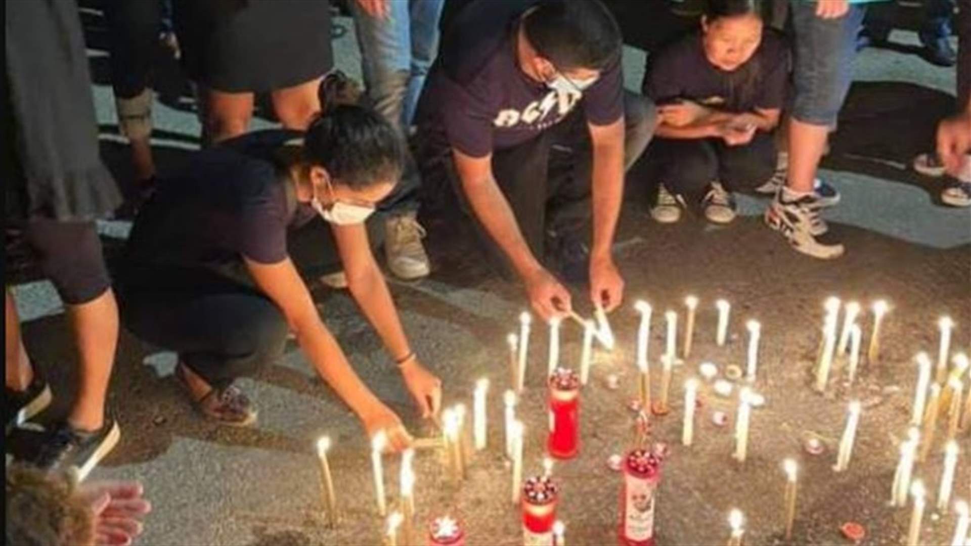وقفة واضاءة شموع تحية لشهداء كفتون ومطالبة بالإسراع في التحقيقات