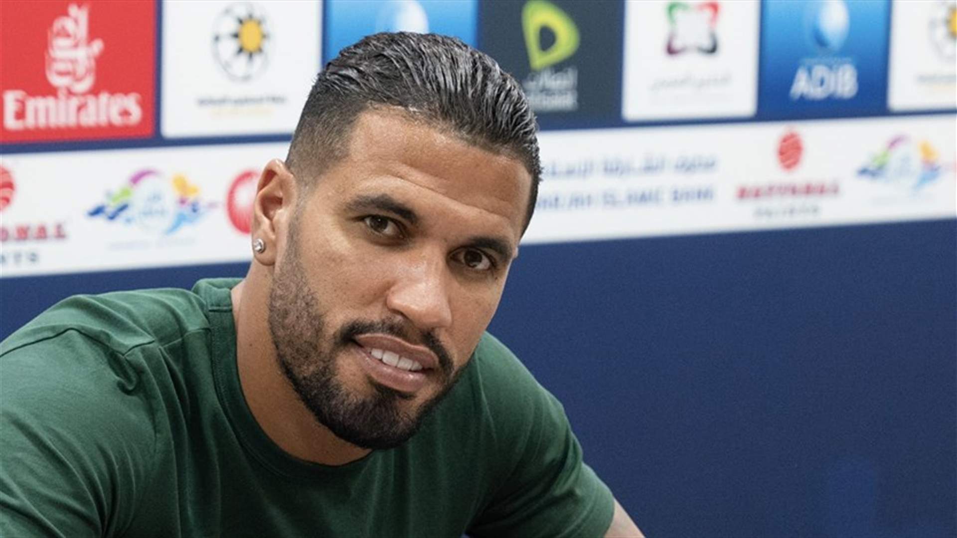 الشارقة الإماراتي يعلن التعاقد مع البرازيلي جوناثاس جيسوس