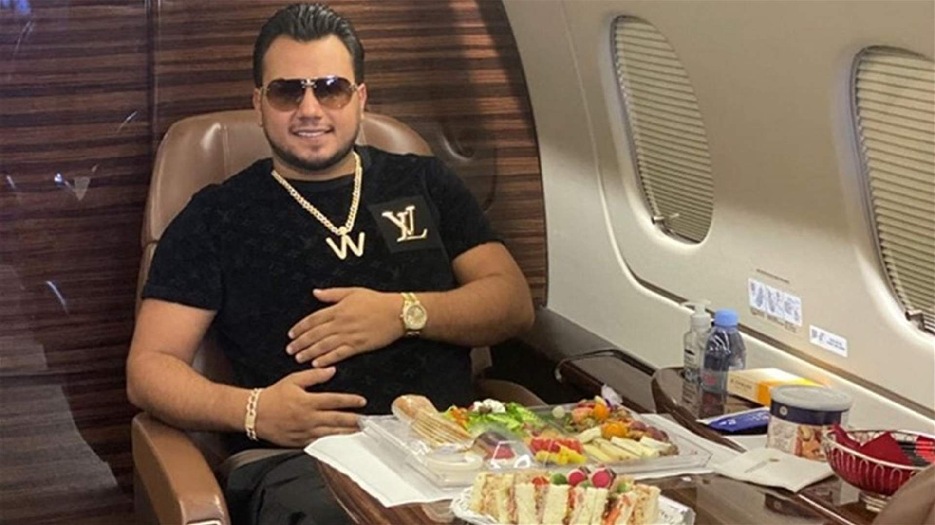 وديع الشيخ يستفز الجمهور بفيديو الطائرة الخاصة: &quot;اذا كنت زلمي جيبها&quot;