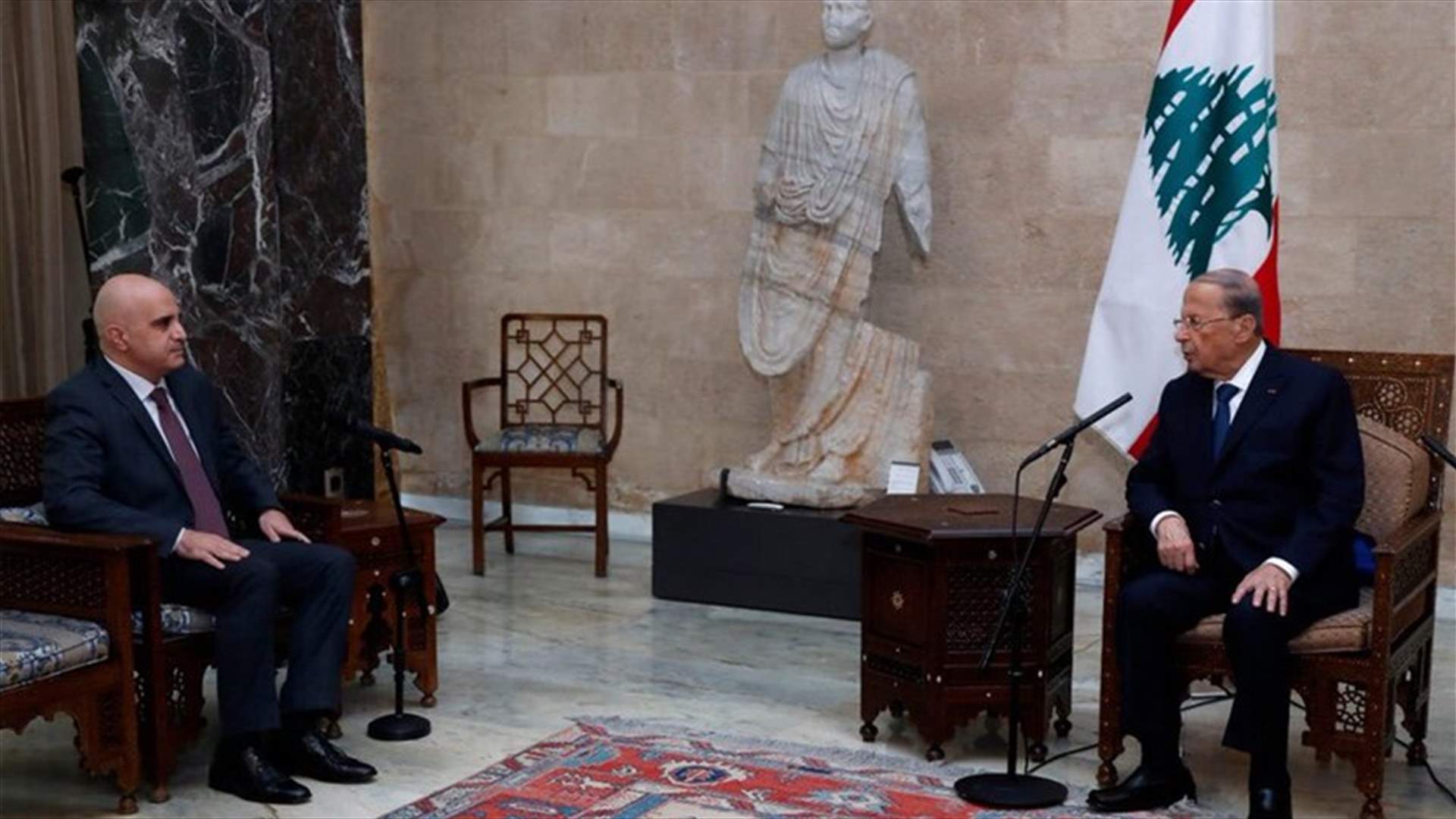 دمرجيان سمّى مصطفى أديب لتشكيل الحكومة