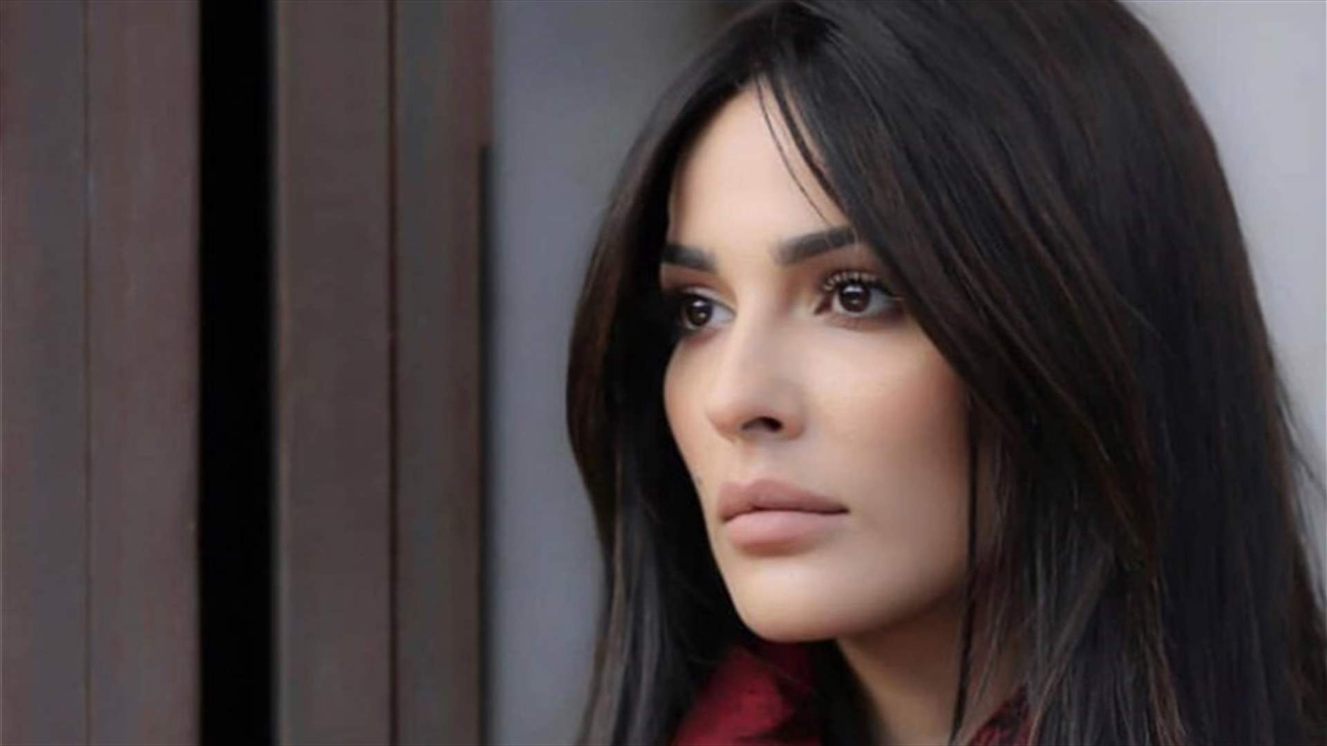 نادين نسيب نجيم تستذكر لحظات الإنفجار في ذكرى وفاة والدها: "صورته لم تقع"
