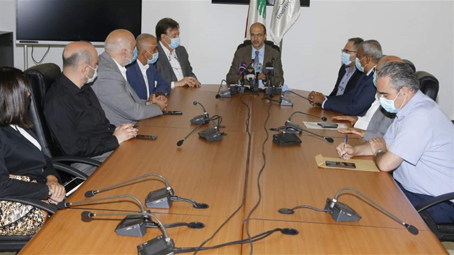 وزير الصحة حدد عناوين دعم المستشفيات الخاصة