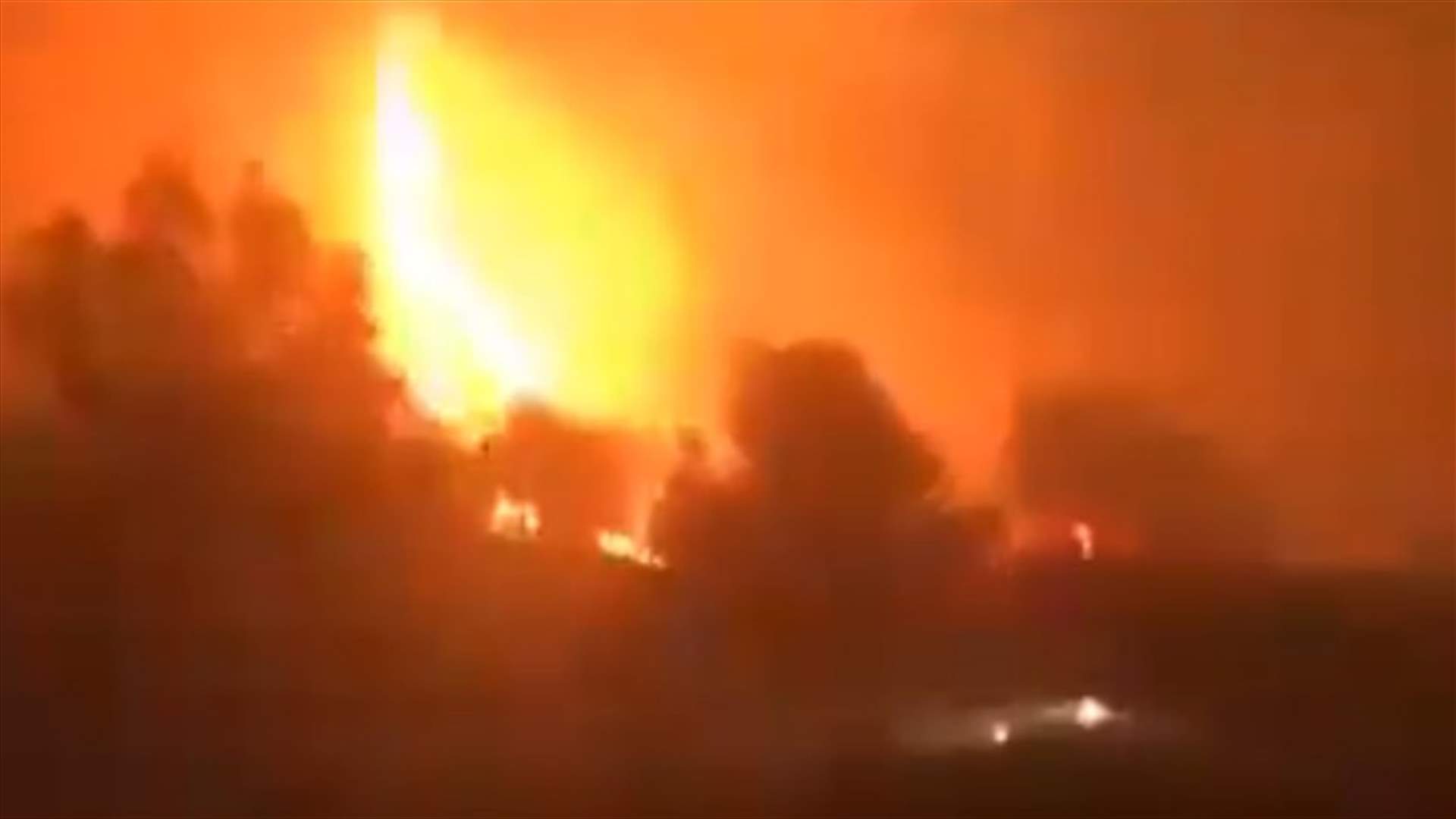 حريقٌ كبير في الضنية... خرج عن السيطرة ووصل الى المنازل (فيديو)