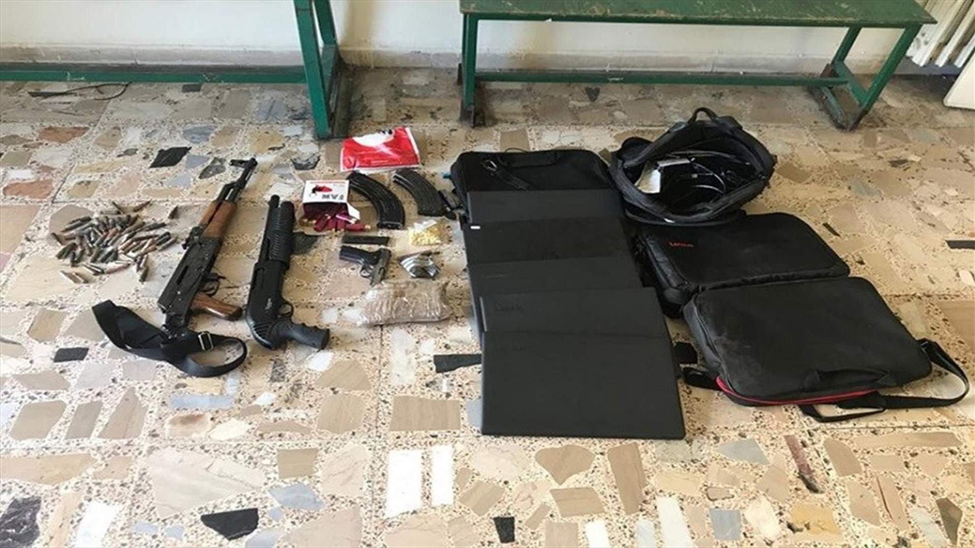 الجيش: توقيف 411 شخصا من جنسيات مختلفة خلال شهر آب لتورطهم في جرائم متعددة