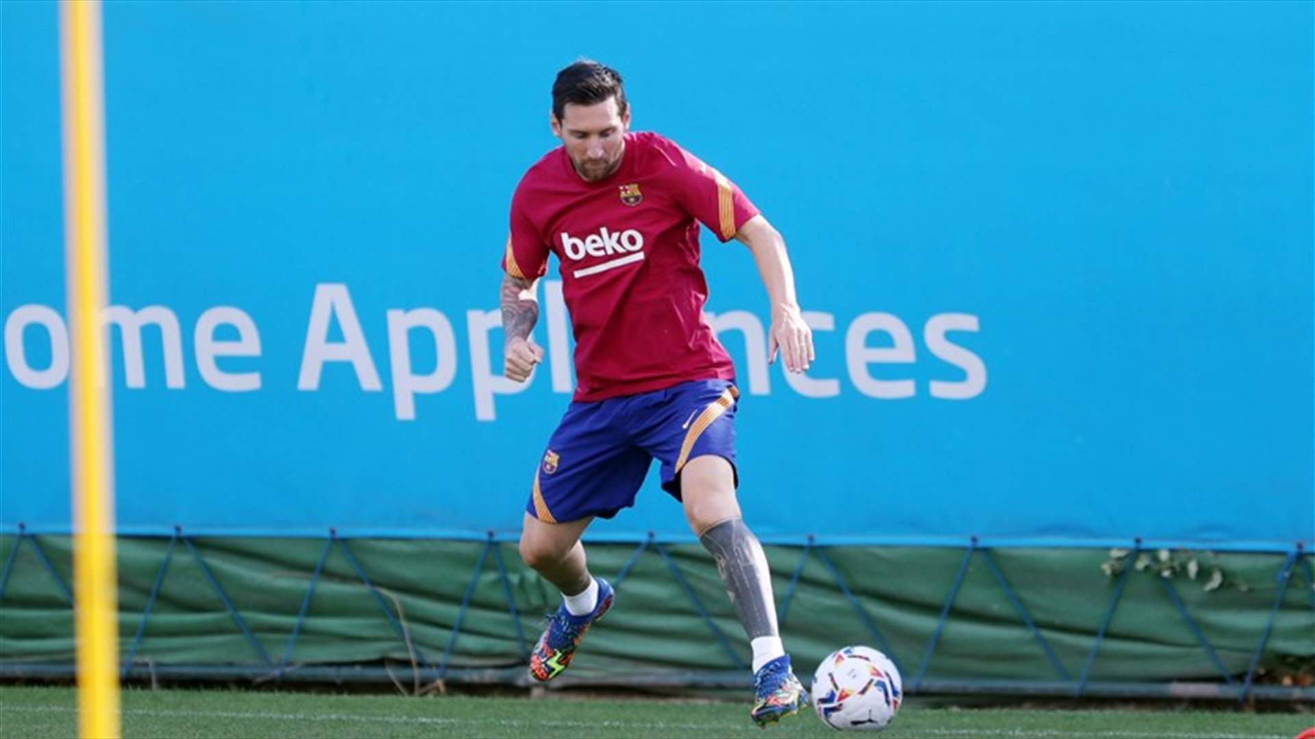 ليونيل ميسي يعود إلى تدريبات نادي برشلونة