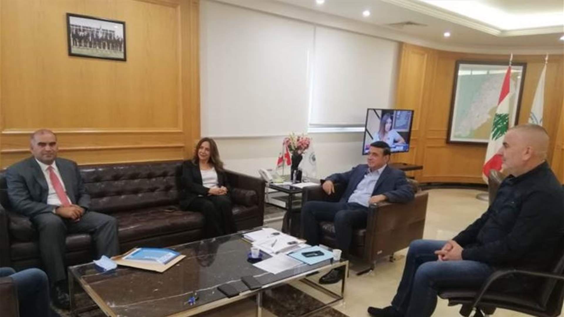 نجار بحث مع عكر تداعيات حريق المرفأ وشكر الجيش والدفاع المدني ورجال الاطفاء على جهودهم في اخماد النيران