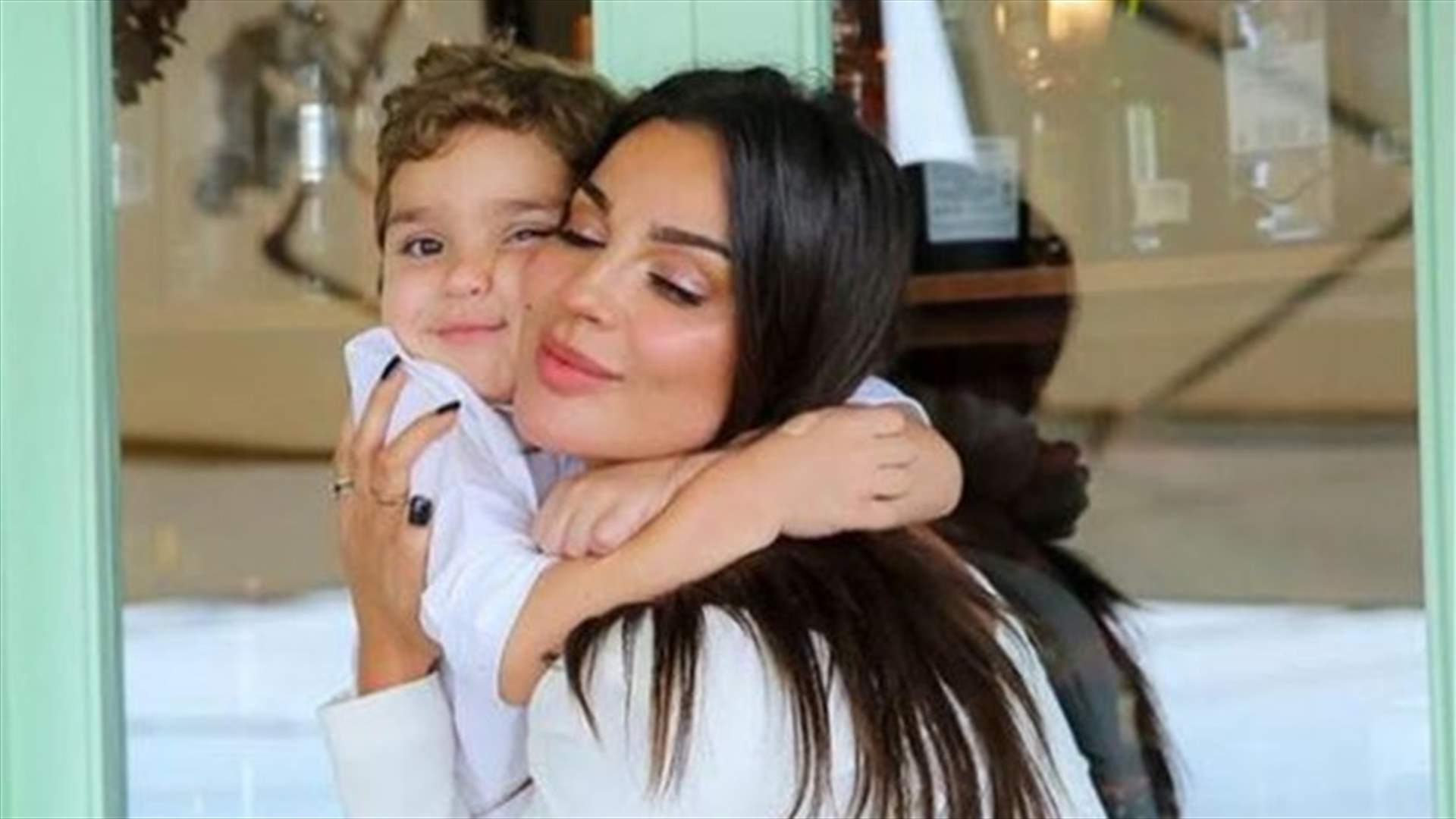 نادين نجيم تحتفل بعيد ميلاد ابنها وتوجّه له رسالة مؤثرّة...&quot;عقبال ما شوفك احلى شب ناجح&quot; (فيديو)