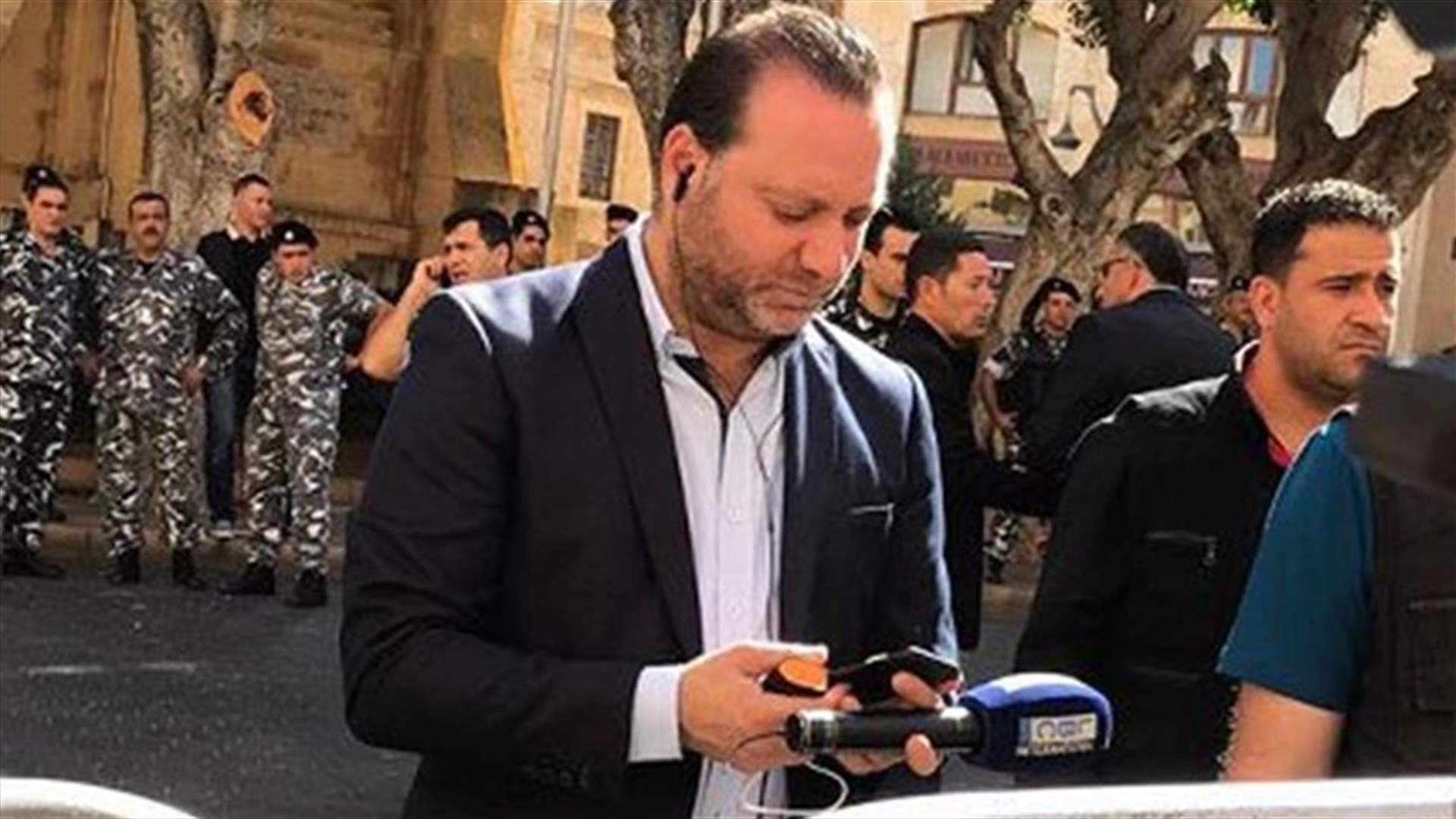 أصدقاء بسام أبو زيد وزملاؤه يودّعونه بكلمات مؤثرة (فيديو)