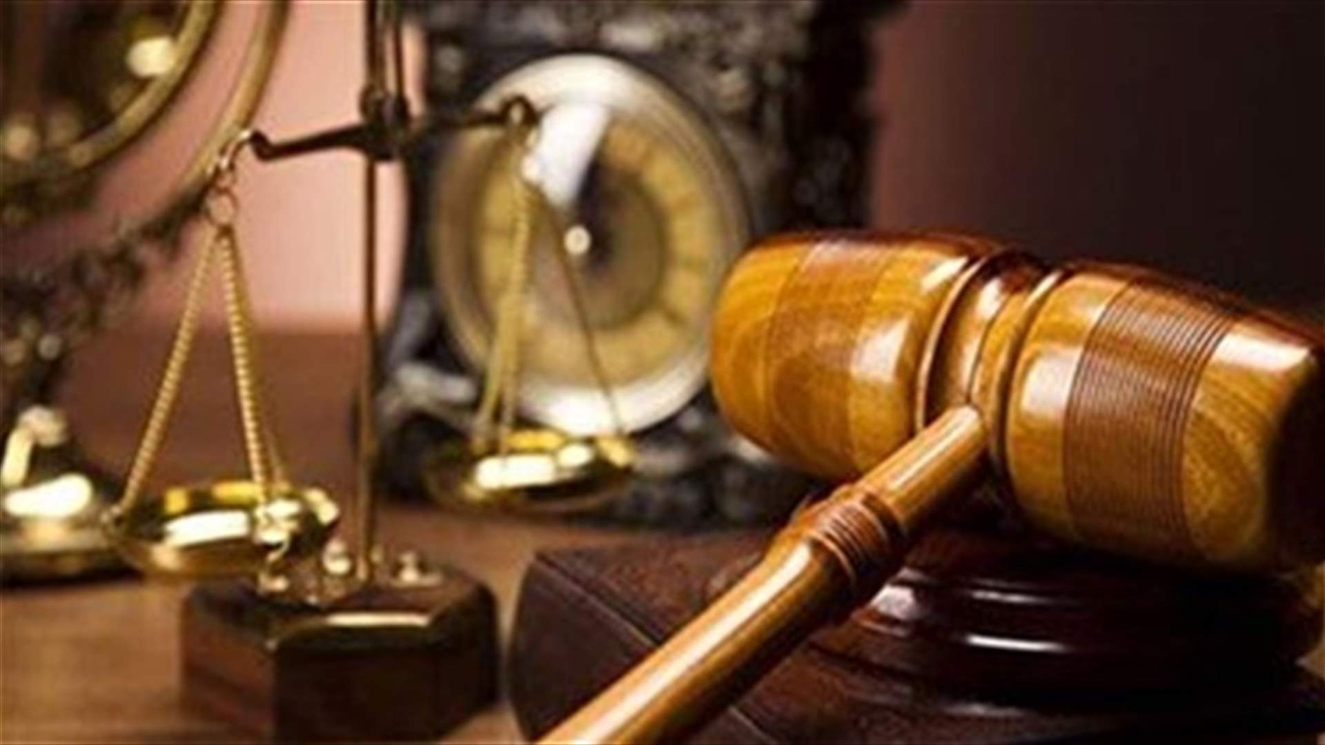 القاضي صوان يستكمل تحقيقاته في جريمة انفجار المرفأ غدا