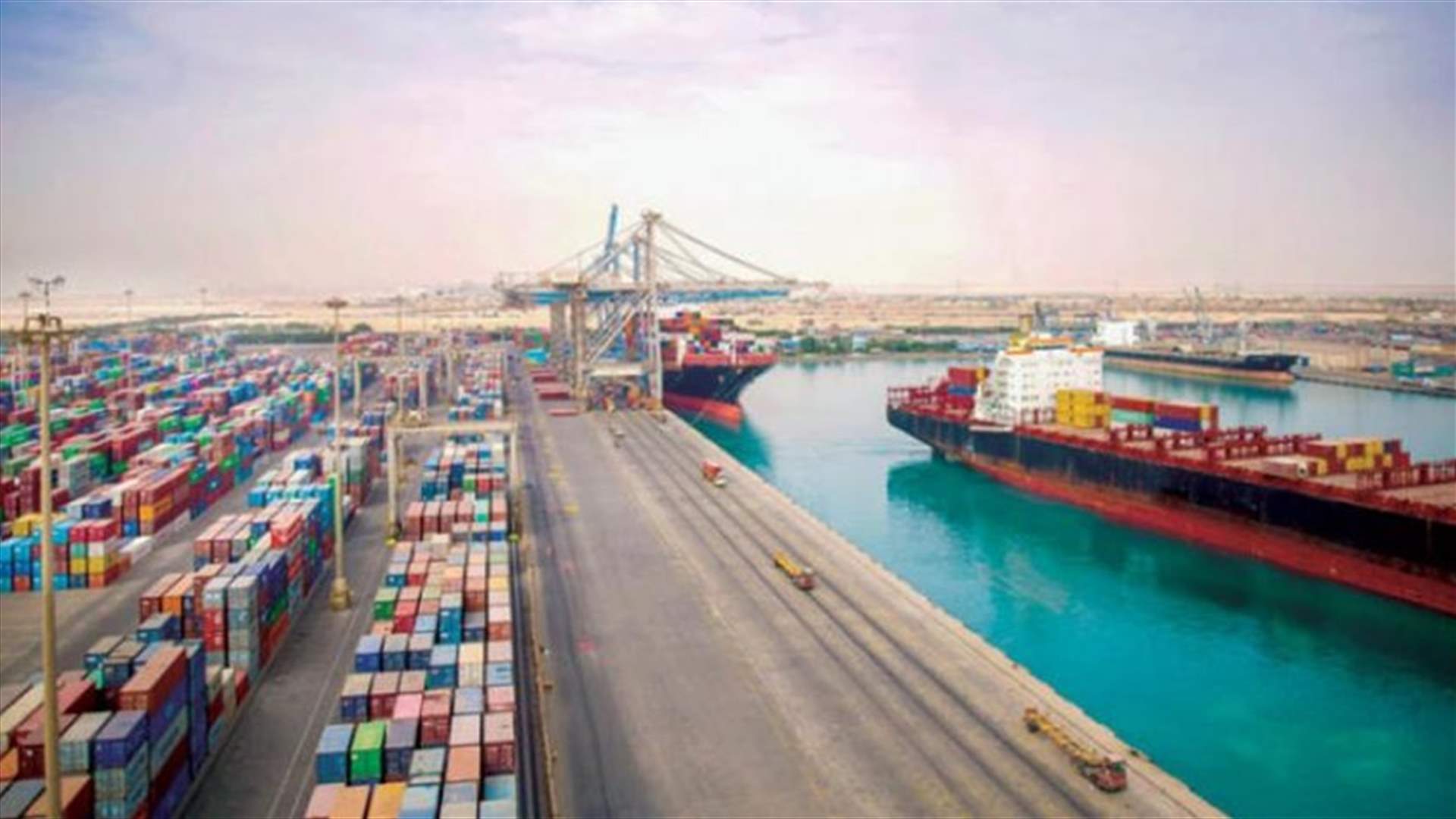إسرائيل شيبياردز وموانئ دبي العالمية الإماراتية تتعاونان في أنشطة الشحن والموانئ