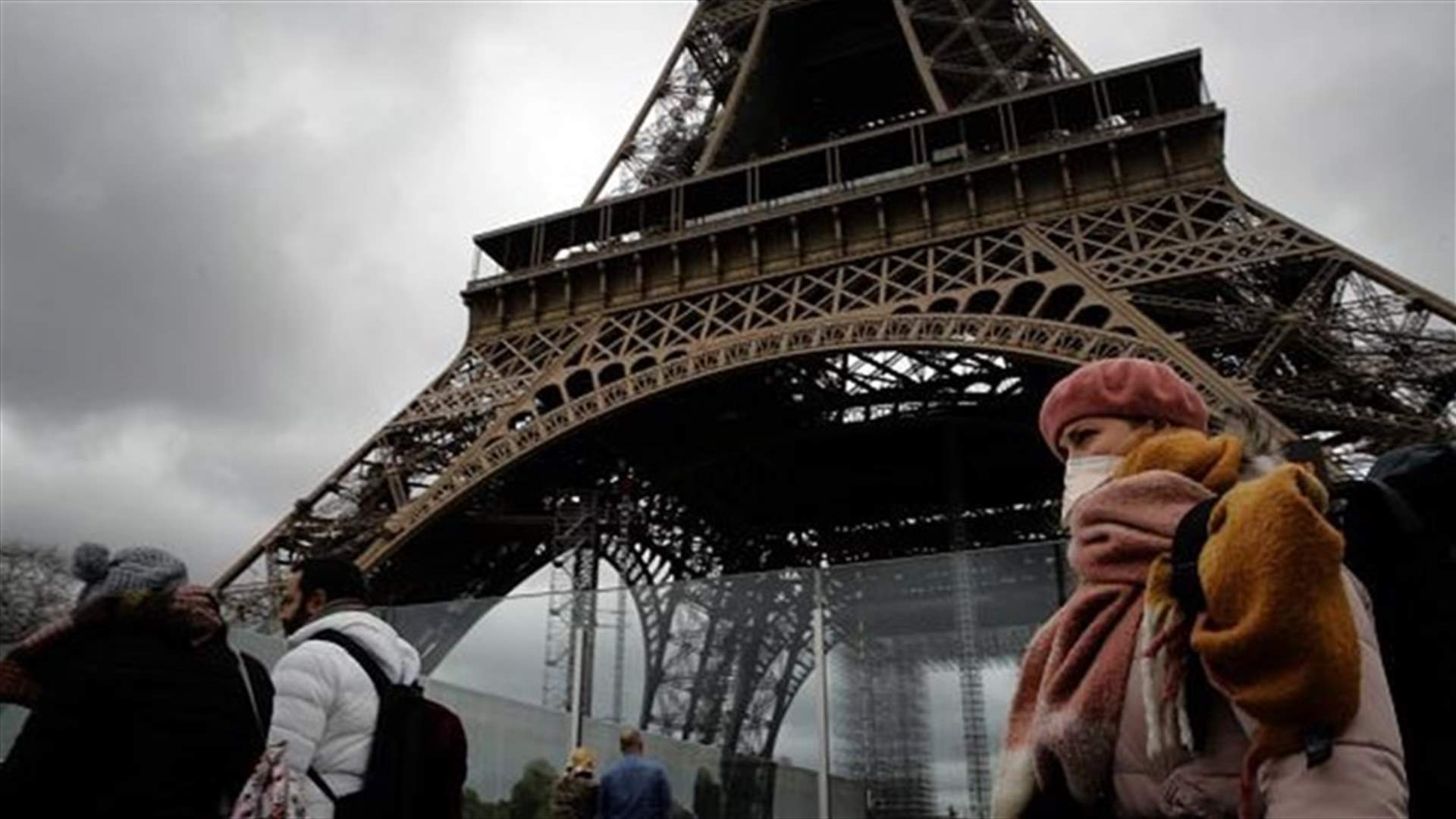 فرنسا تسجل رقما قياسيا جديدا في عدد الإصابات اليومية بكورونا