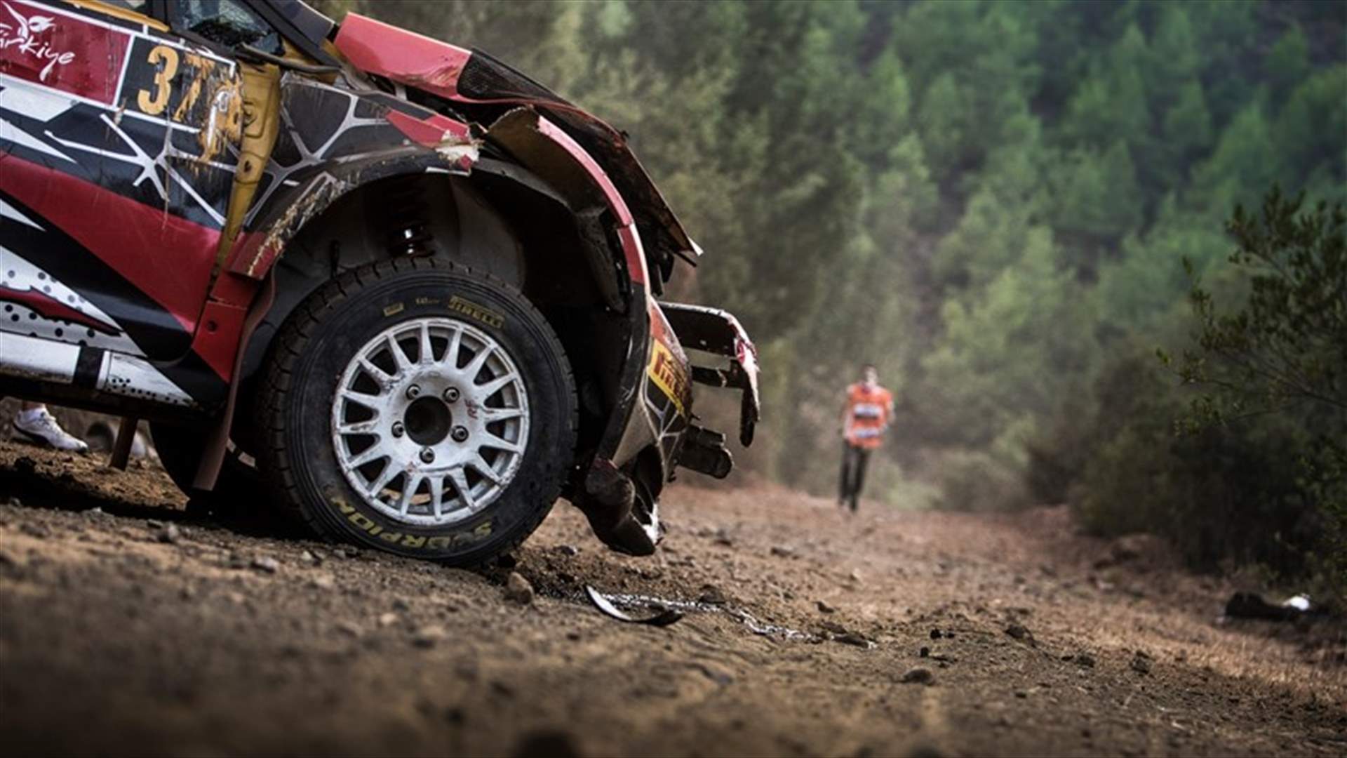 ناصر بن خليفة العطية يتعرض لحادث في رالي تركيا