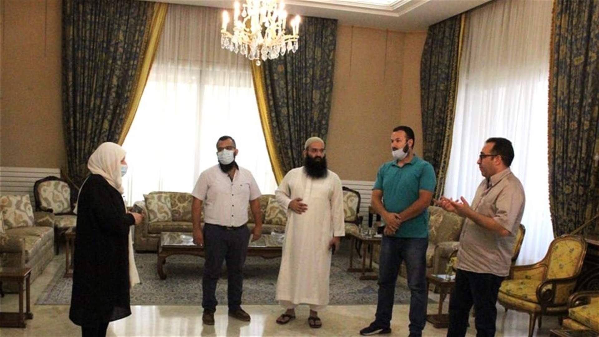 بهية الحريري للجنة أهالي موقوفي حوادث عبرا: بحثت موضوع قانون العفو مع بري