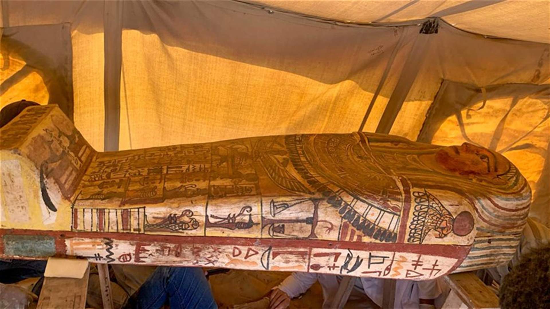 اكتشاف أثري ضخم في مصر... 14 مومياء عمرها 2500 عام (صور)