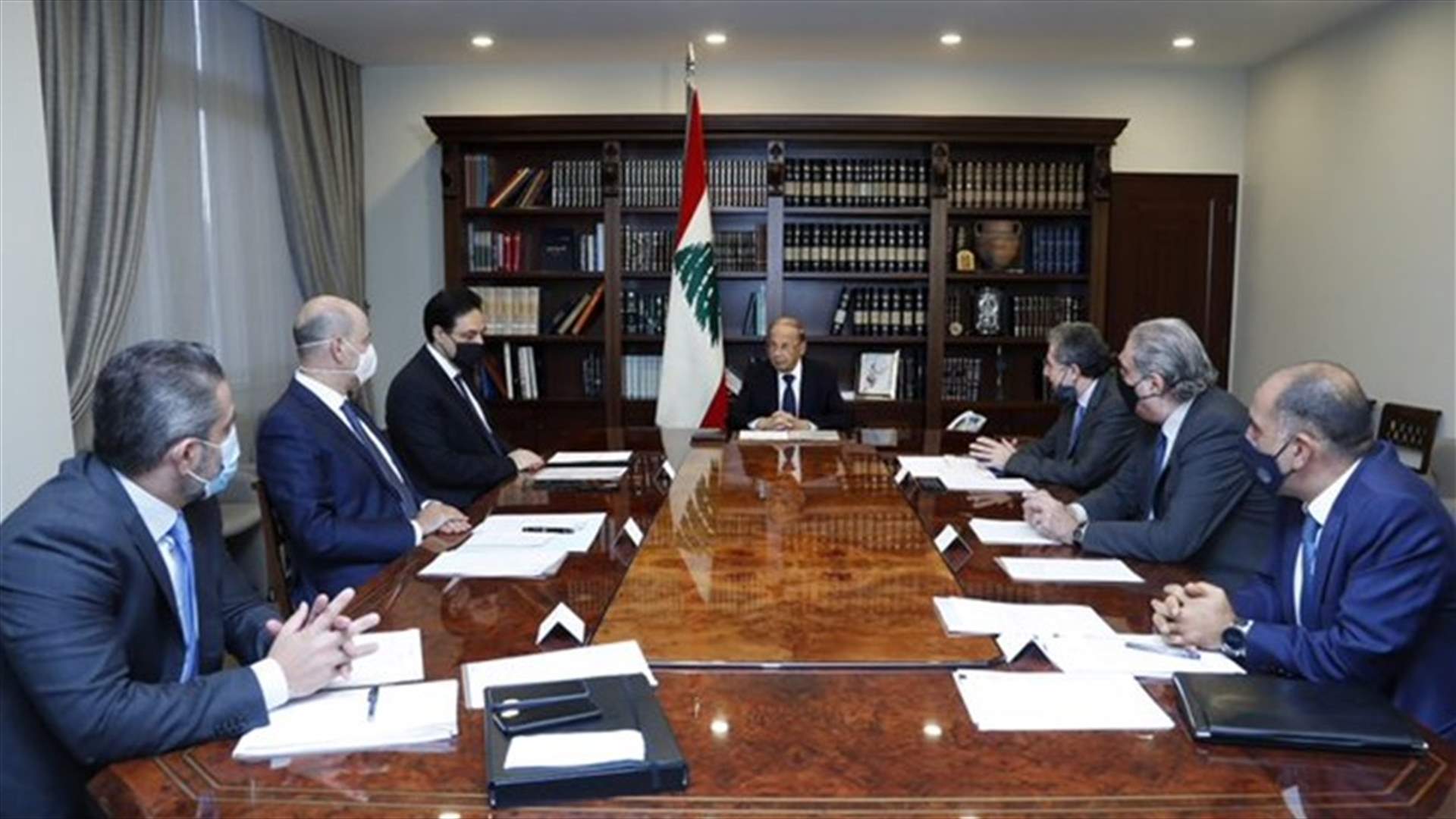 اجتماع للبحث في عدد من المسائل الإدارية... ودياب طلب من وزير المال تأمين الاموال للتعويض على المتضررين من الانفجار