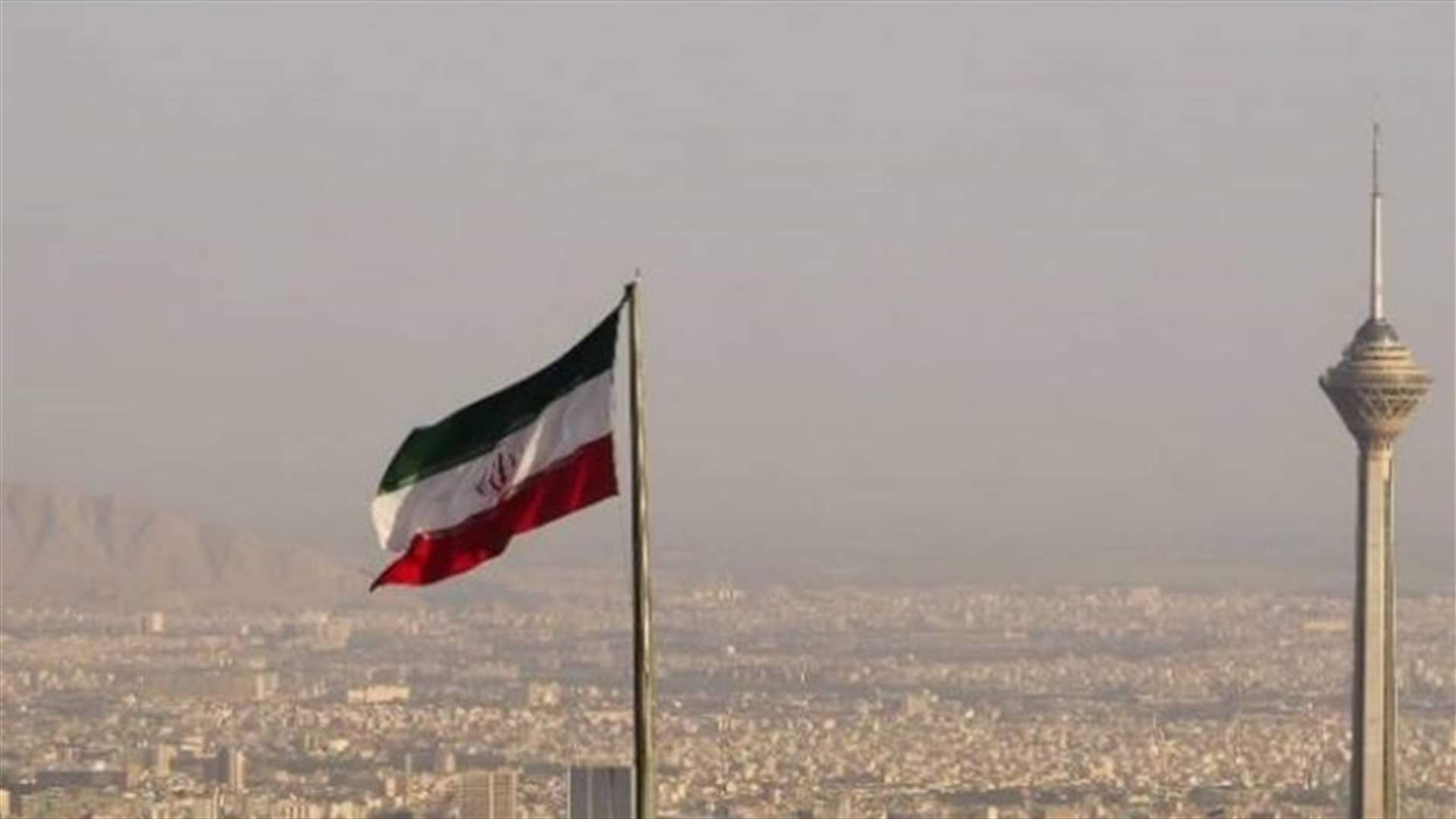 اندلاع حريق كبير في مصنع قرب العاصمة الإيرانية ولا أنباء عن خسائر
