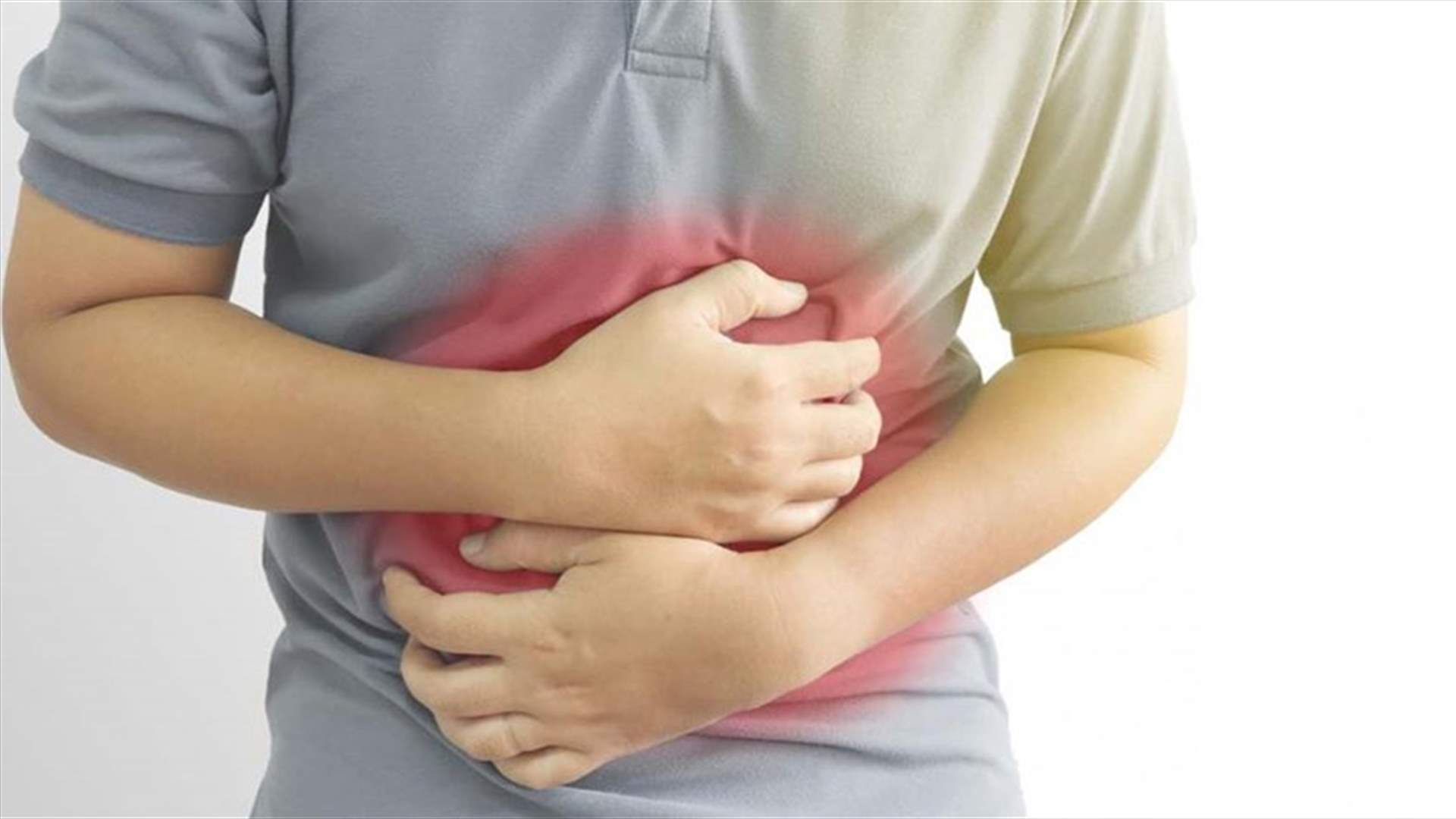 صورة أشعة تكشف عن مفاجأة كبيرة داخل معدة رجل مصري!