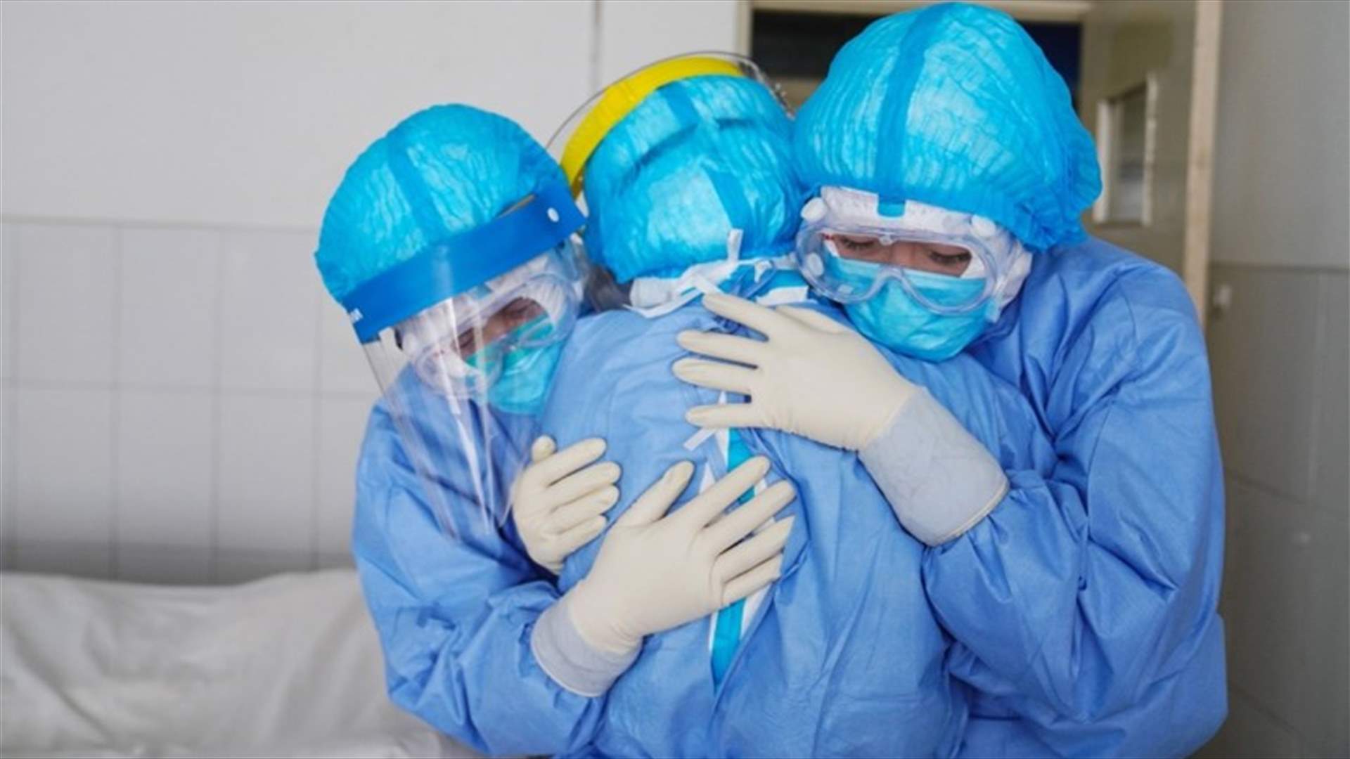 فرنسا تعلن وجود أكثر من ألف مريض في العناية المركزة بسبب كورونا