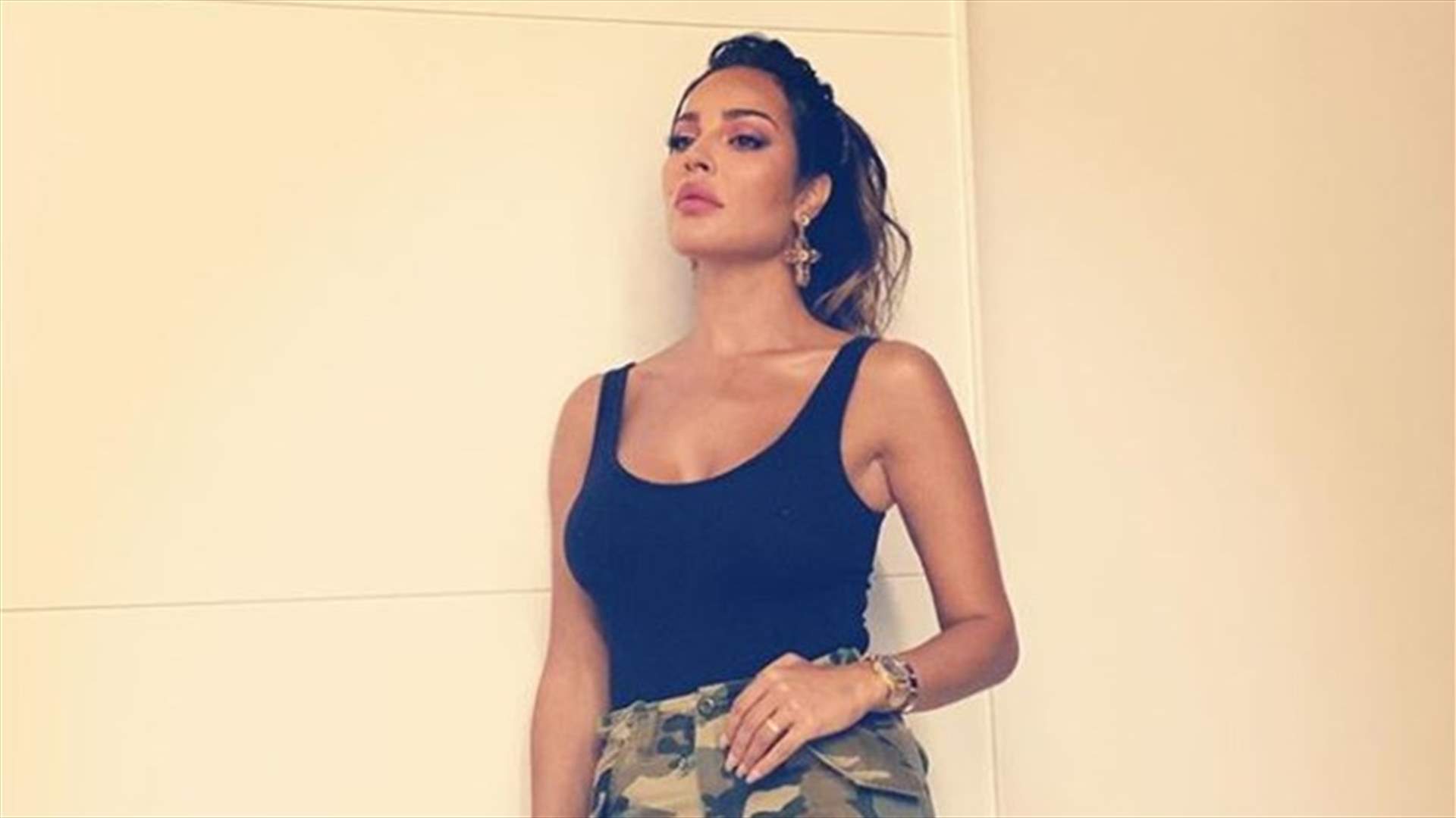 نادين نسيب نجيم تنشر صورة سيلفي بدون فيلتر... بعد إصابتها بانفجار المرفأ في بيروت!