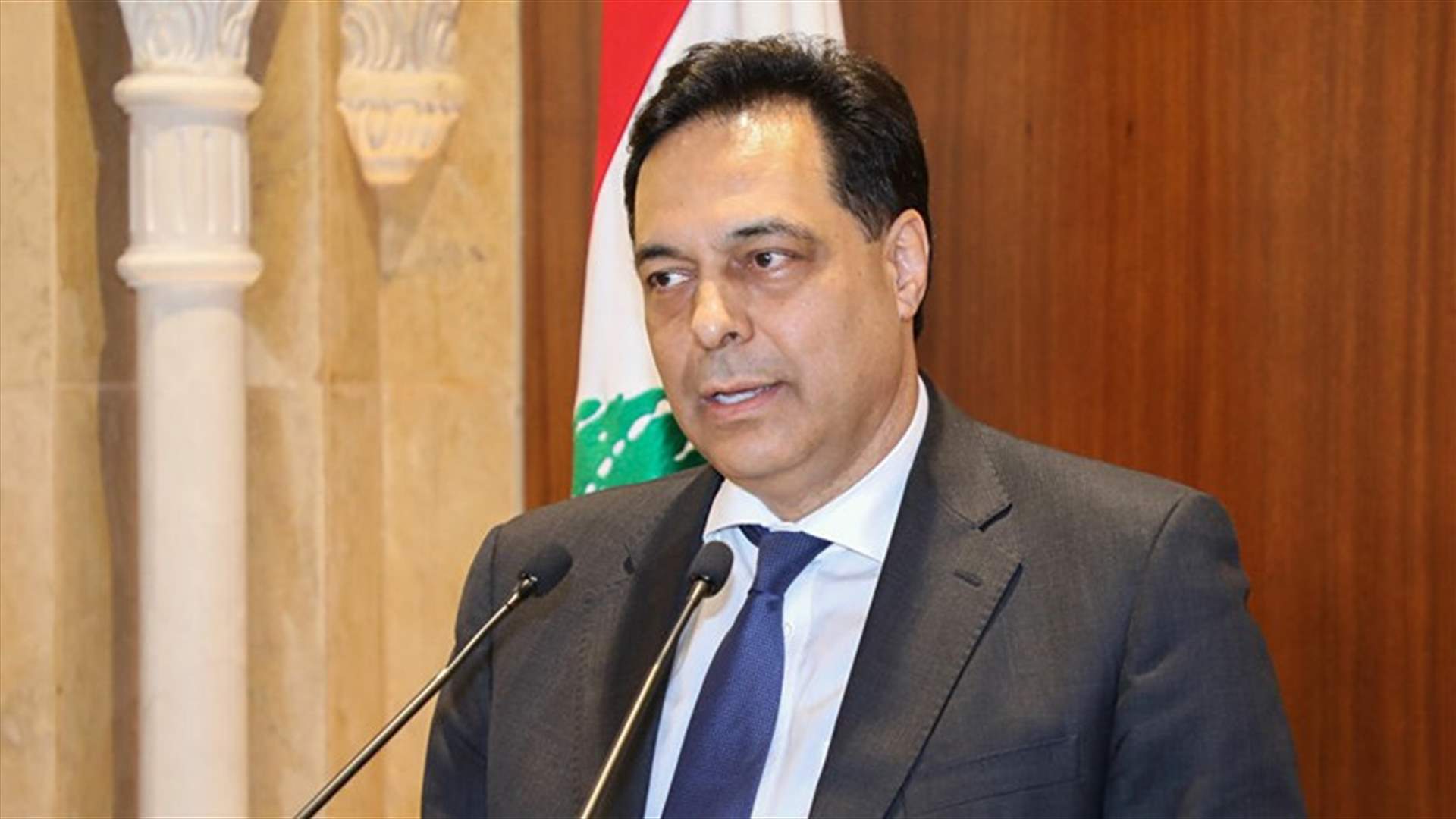 دياب: أناشد الرئيس الفرنسي الاستمرار بالوقوف إلى جانب لبنان في هذه المرحلة الصعبة