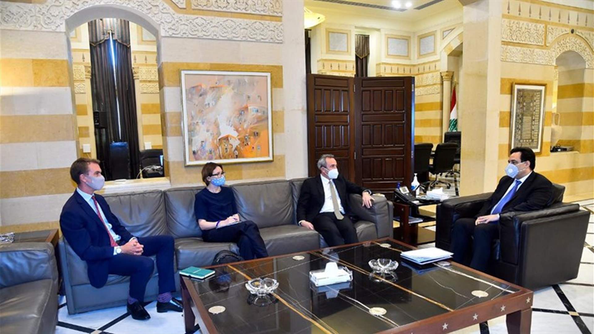دياب استقبل سفير بريطانيا في لبنان