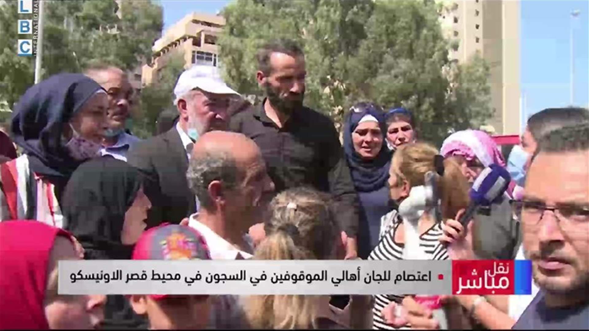 اعتصام للجان أهالي الموقوفين في السجون في محيط قصر الأونيسكو للمطالبة بقانون العفو (فيديو)
