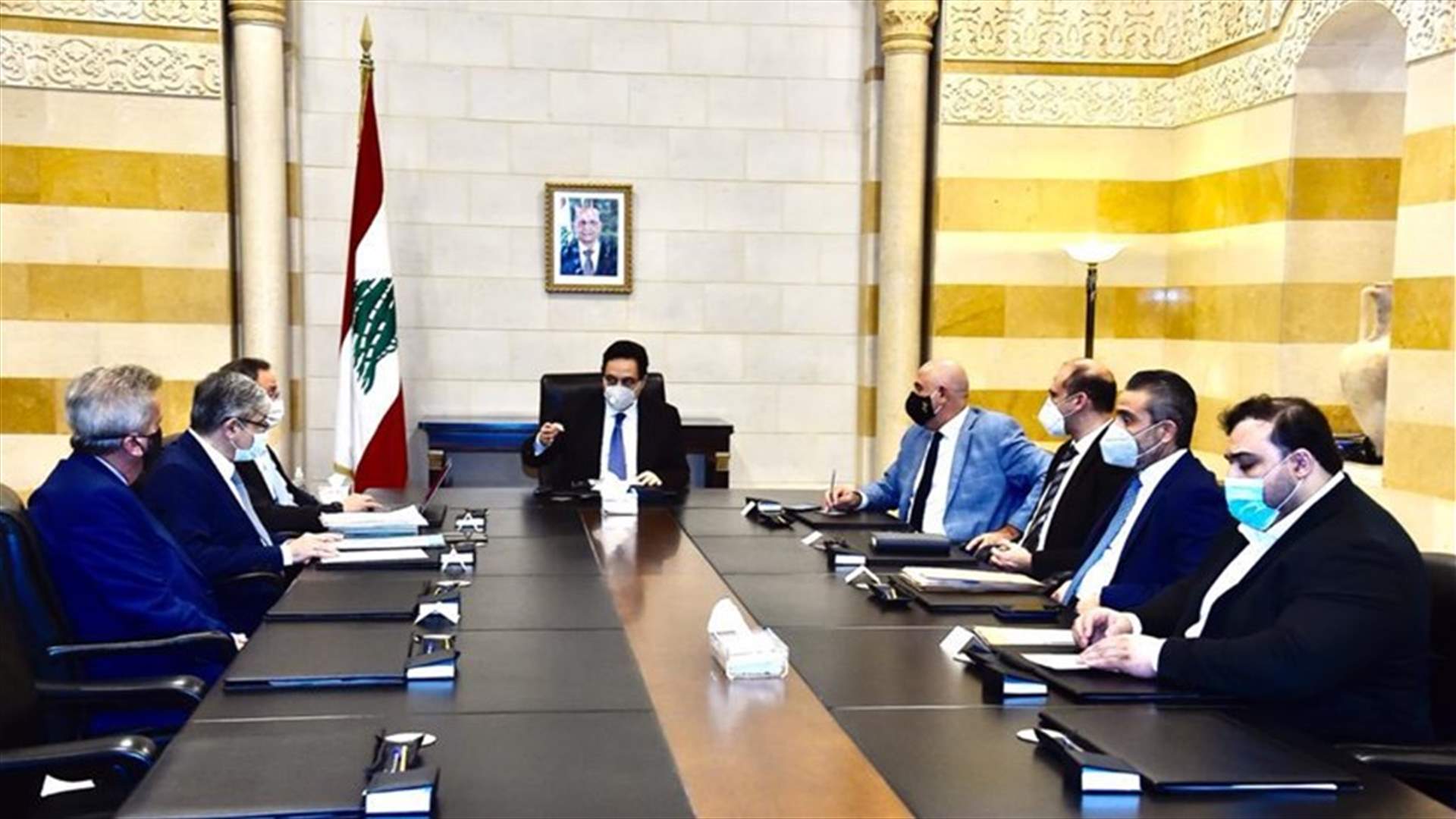دياب ترأس اجتماعا للجنة دعم الكتب المدرسية