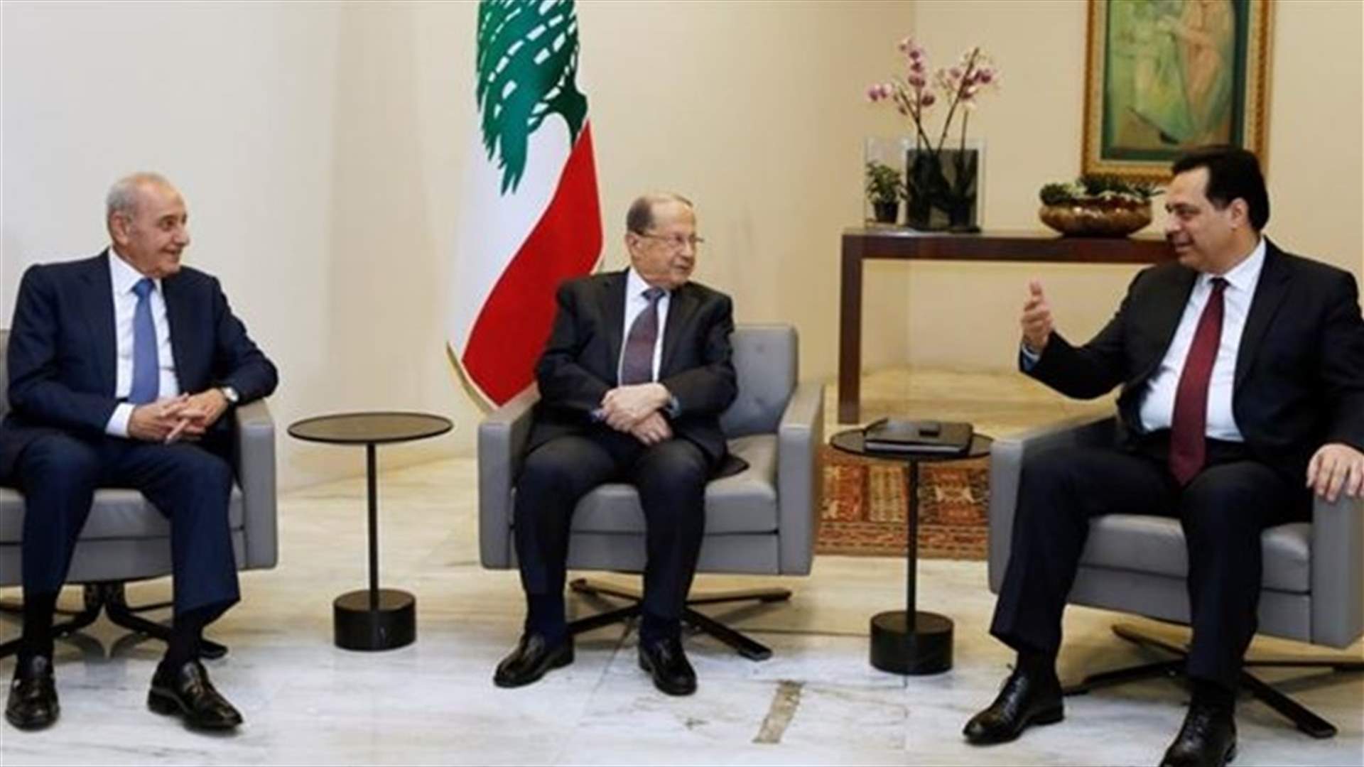 عون وبري ودياب غادروا إلى الكويت لتقديم واجب العزاء...