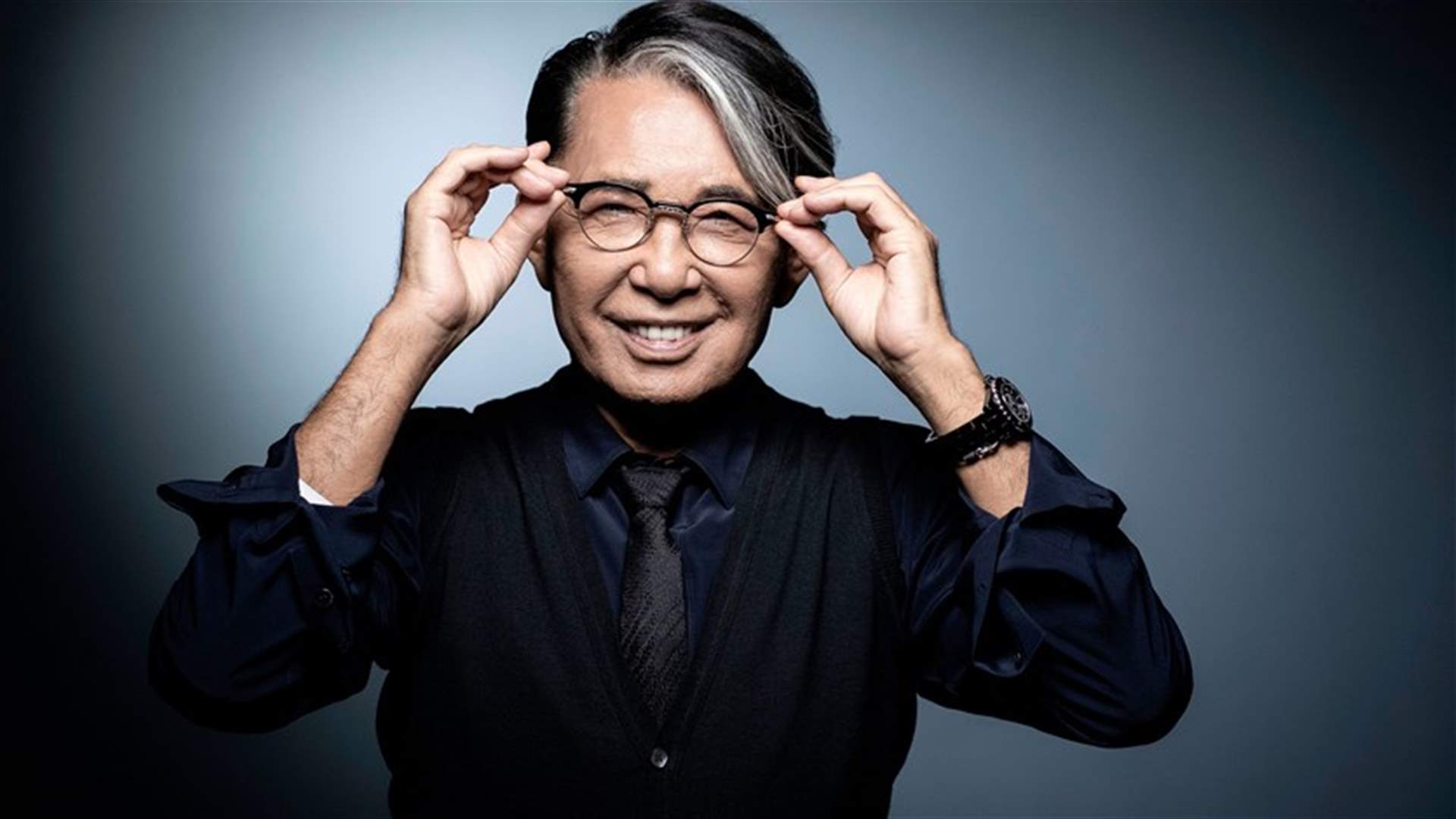 وفاة مصمم الأزياء الياباني كينزو تاكادا بعد إصابته بفيروس كورونا