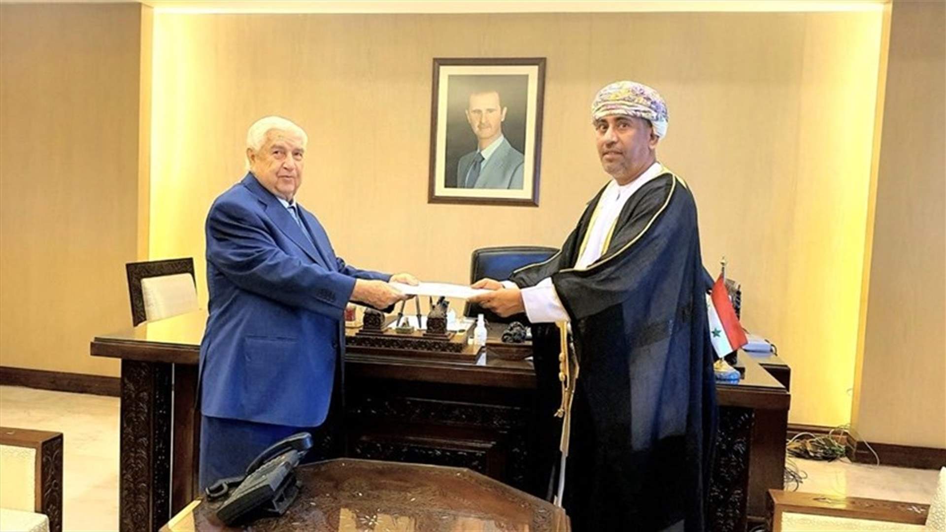 سلطنة عُمان أول دولة خليجية تعيد سفيرها إلى سوريا