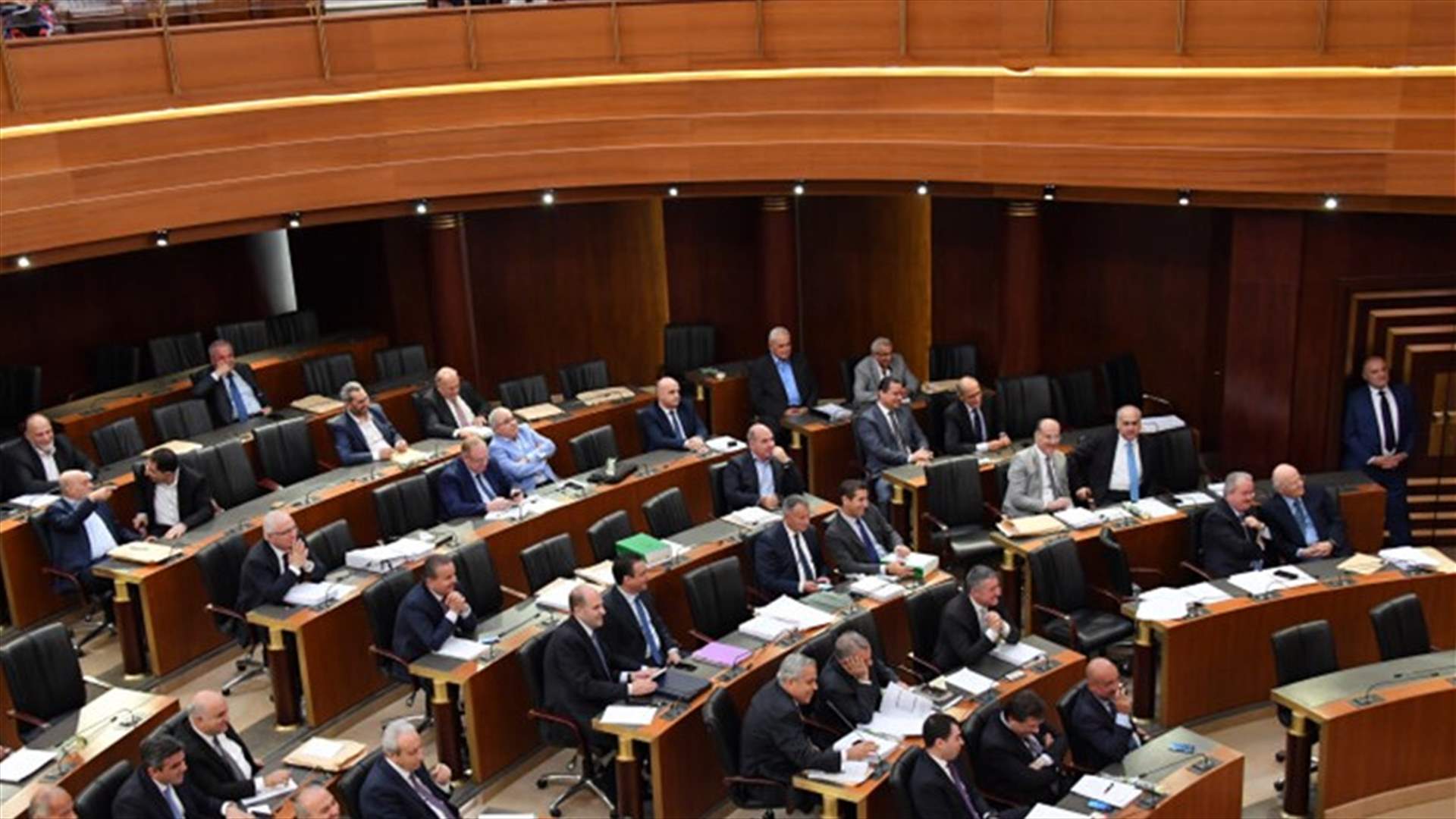 &quot;القوات&quot; و&quot;التيار&quot; الى معركة &quot;قانون الانتخاب&quot; غداً... (الجمهورية)