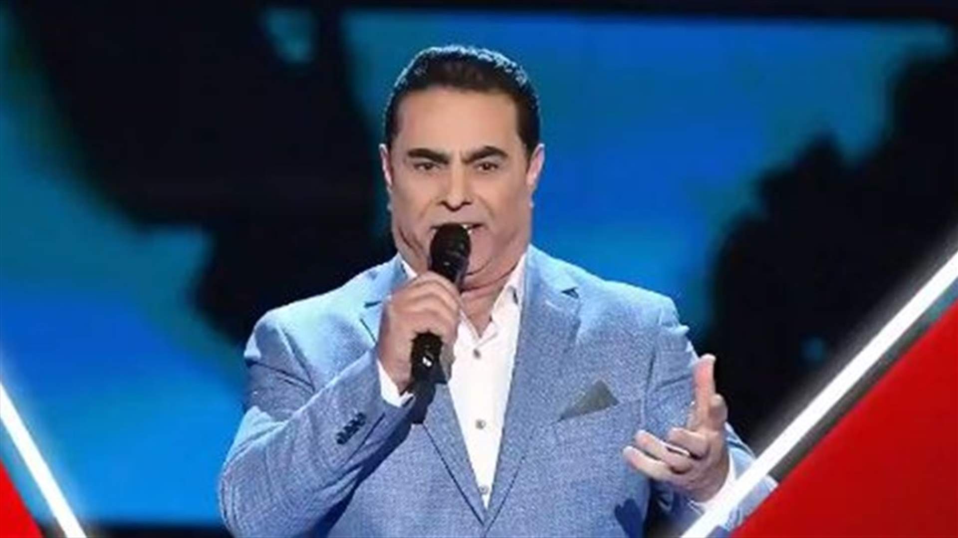 فيصل الحلاق يغني &quot;كرمال النسيان&quot; ويهز كراسي مدربي The Voice Senior (فيديو)