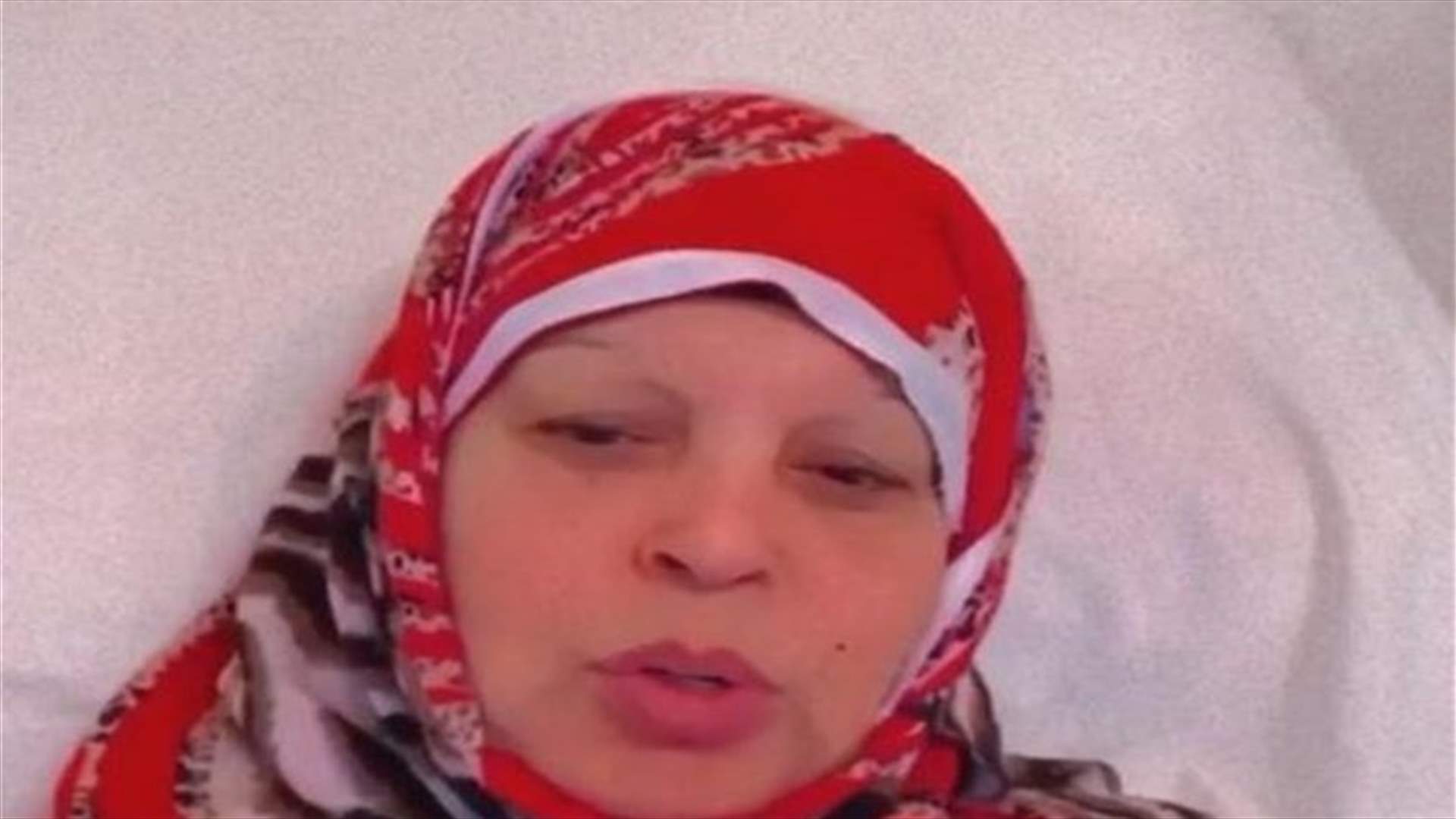 فيفي عبده غابت بسبب المرض.. وأطلت من جديد من دون مكياج وبالحجاب (فيديو)