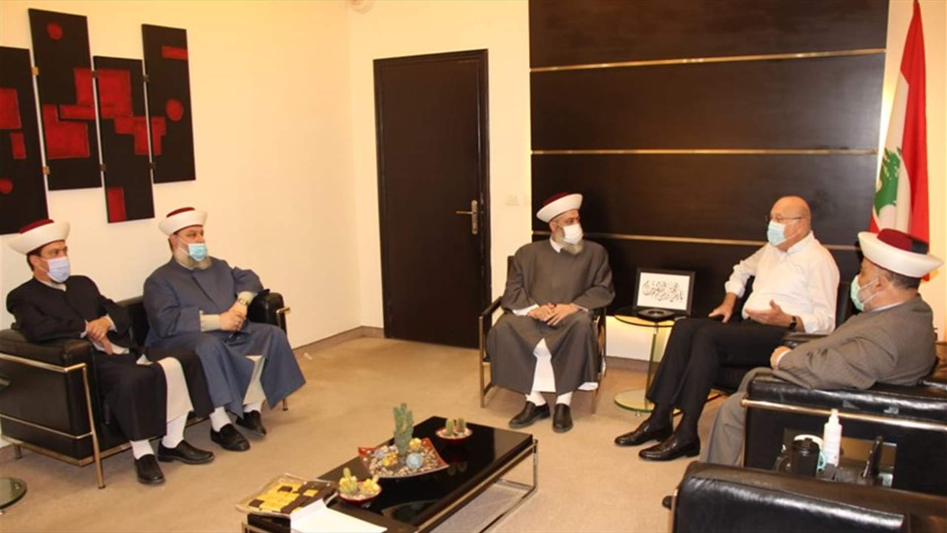ميقاتي تابع الاوضاع الصحية في طرابلس وعرض مع حسن أوضاع المستشفيات