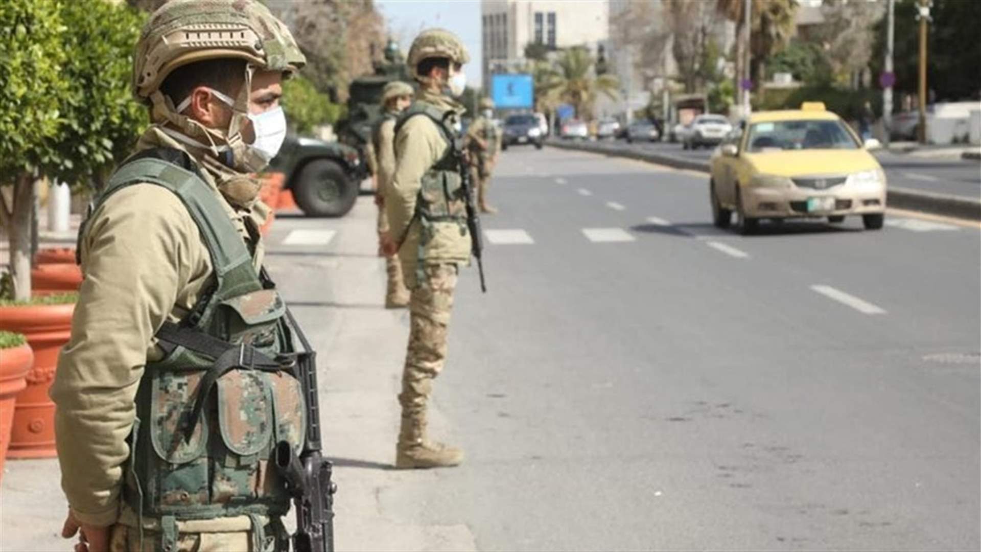 الأردن يعود لإجراءات العزل العام في نهاية الأسبوع مع تزايد إصابات كورونا