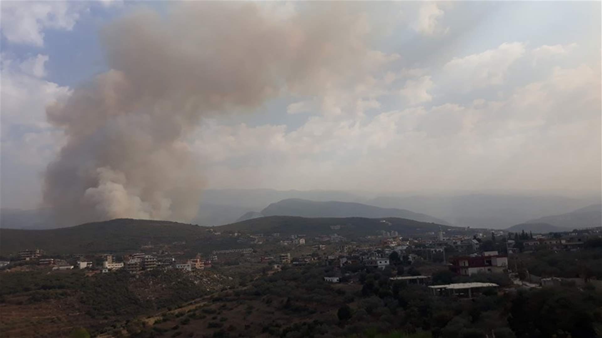 متطوعون من الدفاع المدني في سفينة القيطع ابدوا استياءهم من التعرض لهم وطالبوا بتأمين الحماية لهم